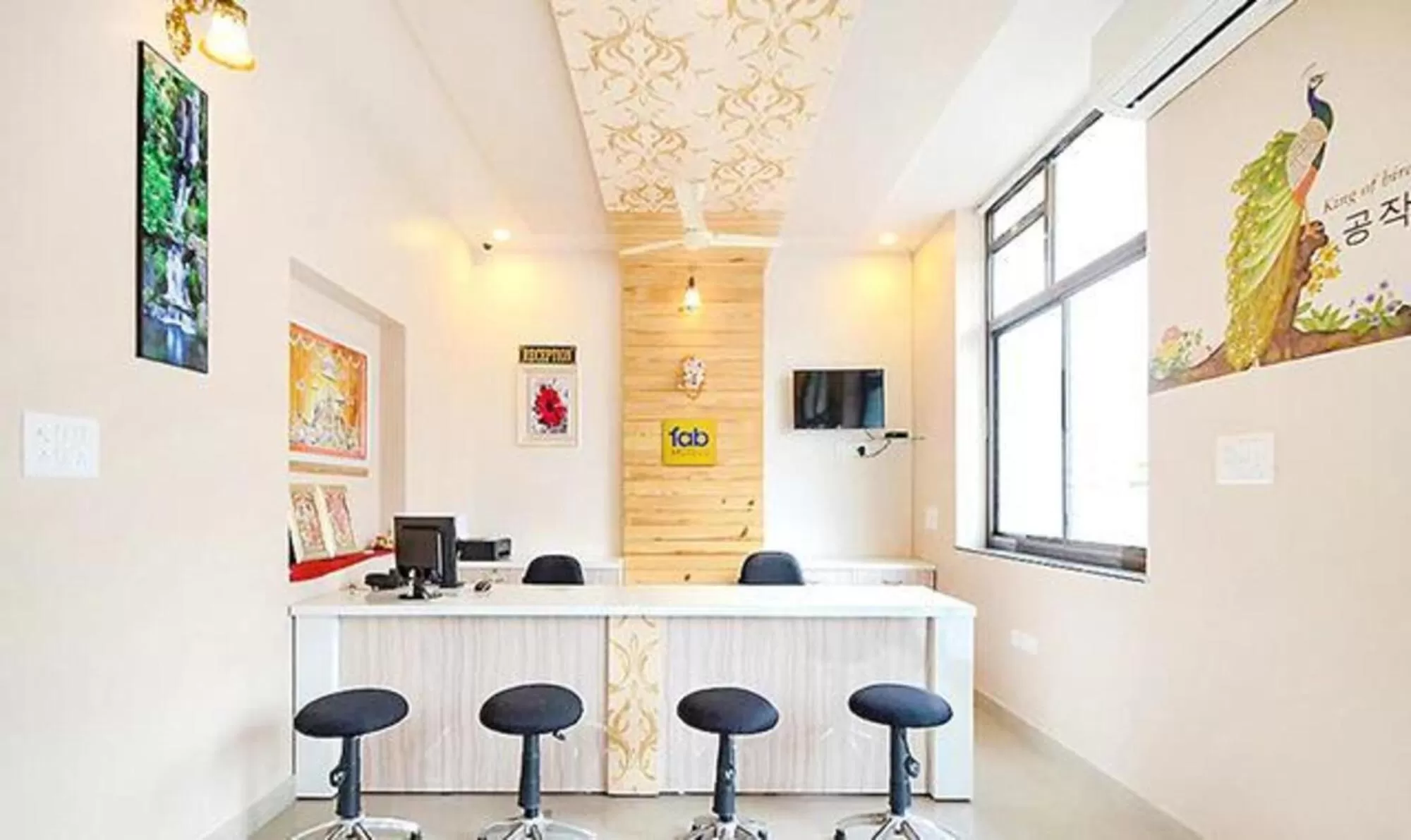 Lobby or reception in FabHotel Stay Bridge