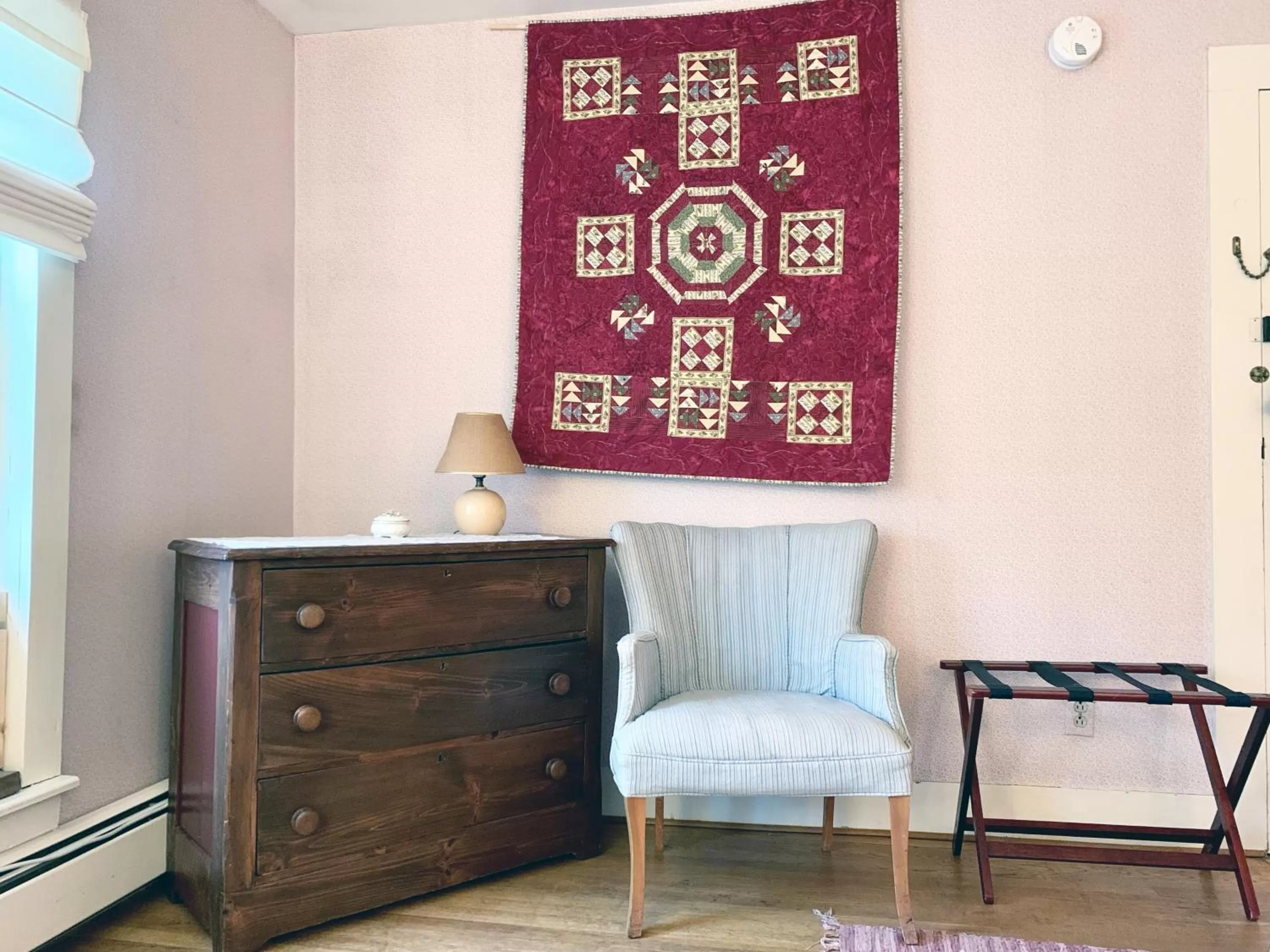 Bedroom in Franklyn Farm Inn