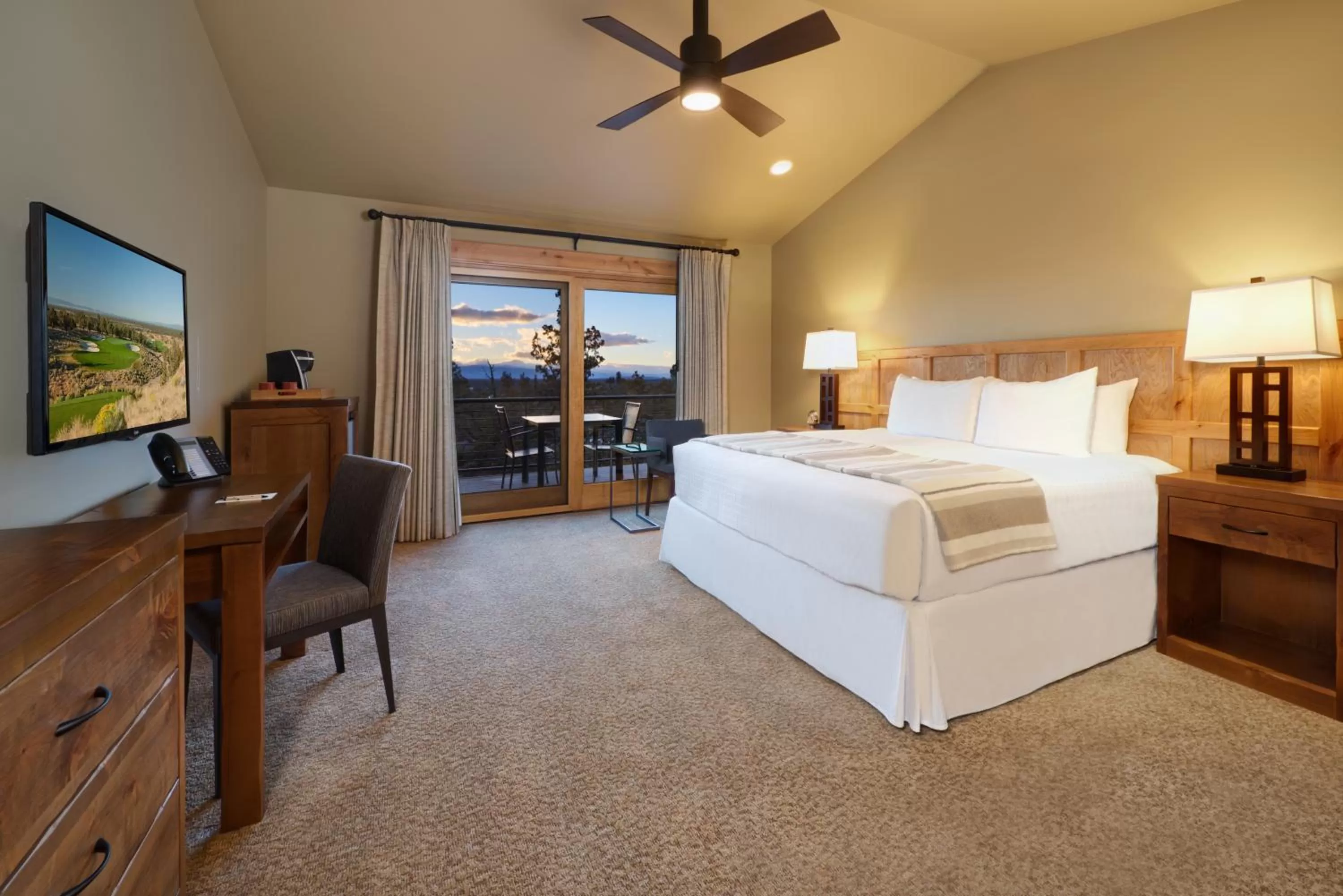 Bed in Brasada Ranch