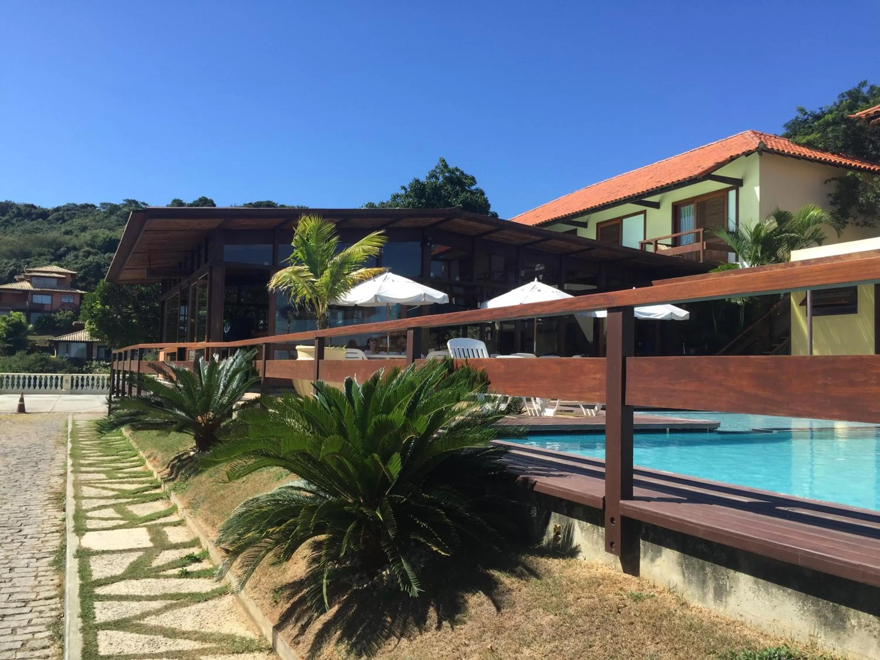 Facade/entrance in Barlavento Suites