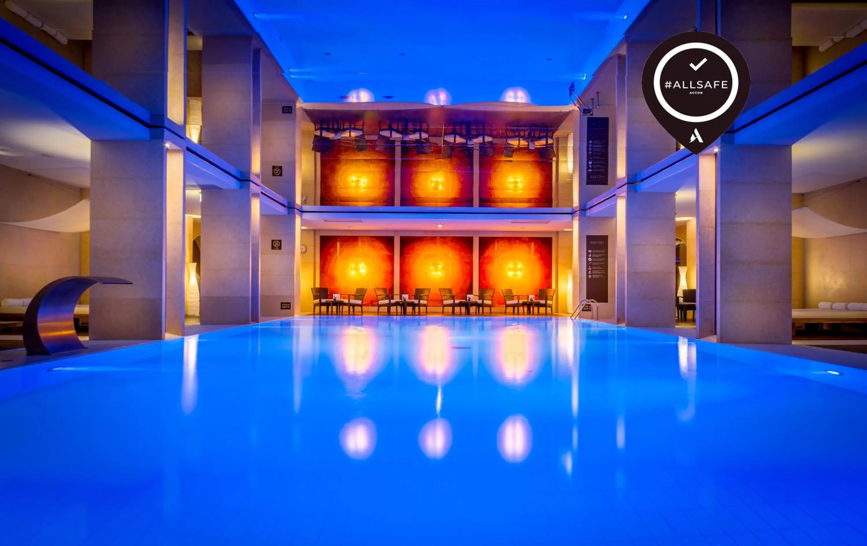 Swimming pool in Sofitel Warsaw Victoria