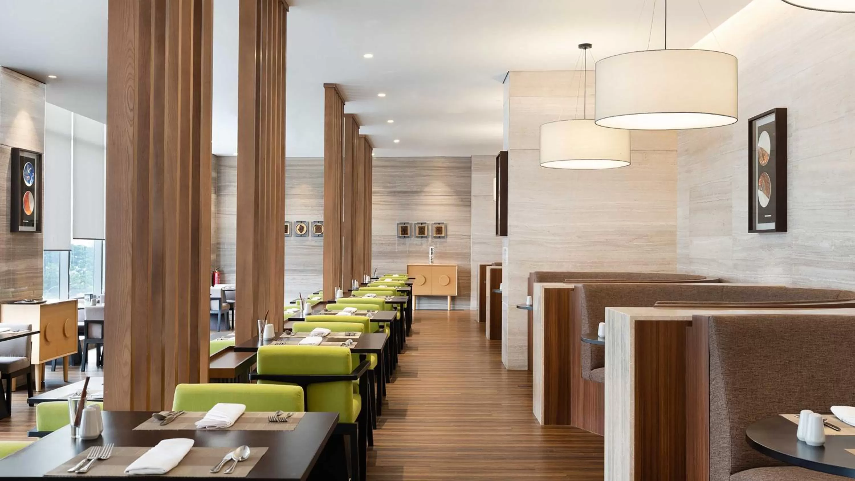 Restaurant/places to eat in Holiday Inn & Suites Jakarta Gajah Mada by IHG