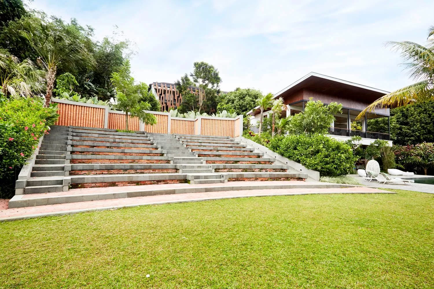 Garden in Amanuba Hotel & Resort Rancamaya