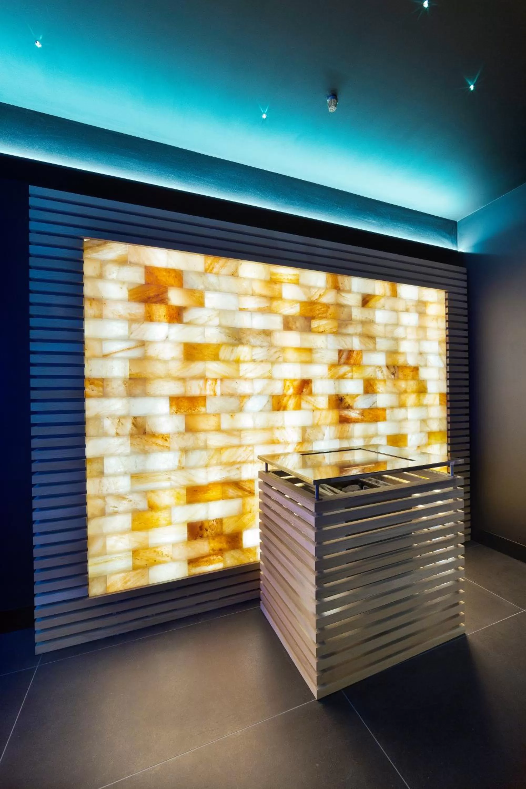 Spa and wellness centre/facilities in Vip's Motel Luxury Accommodation & Spa