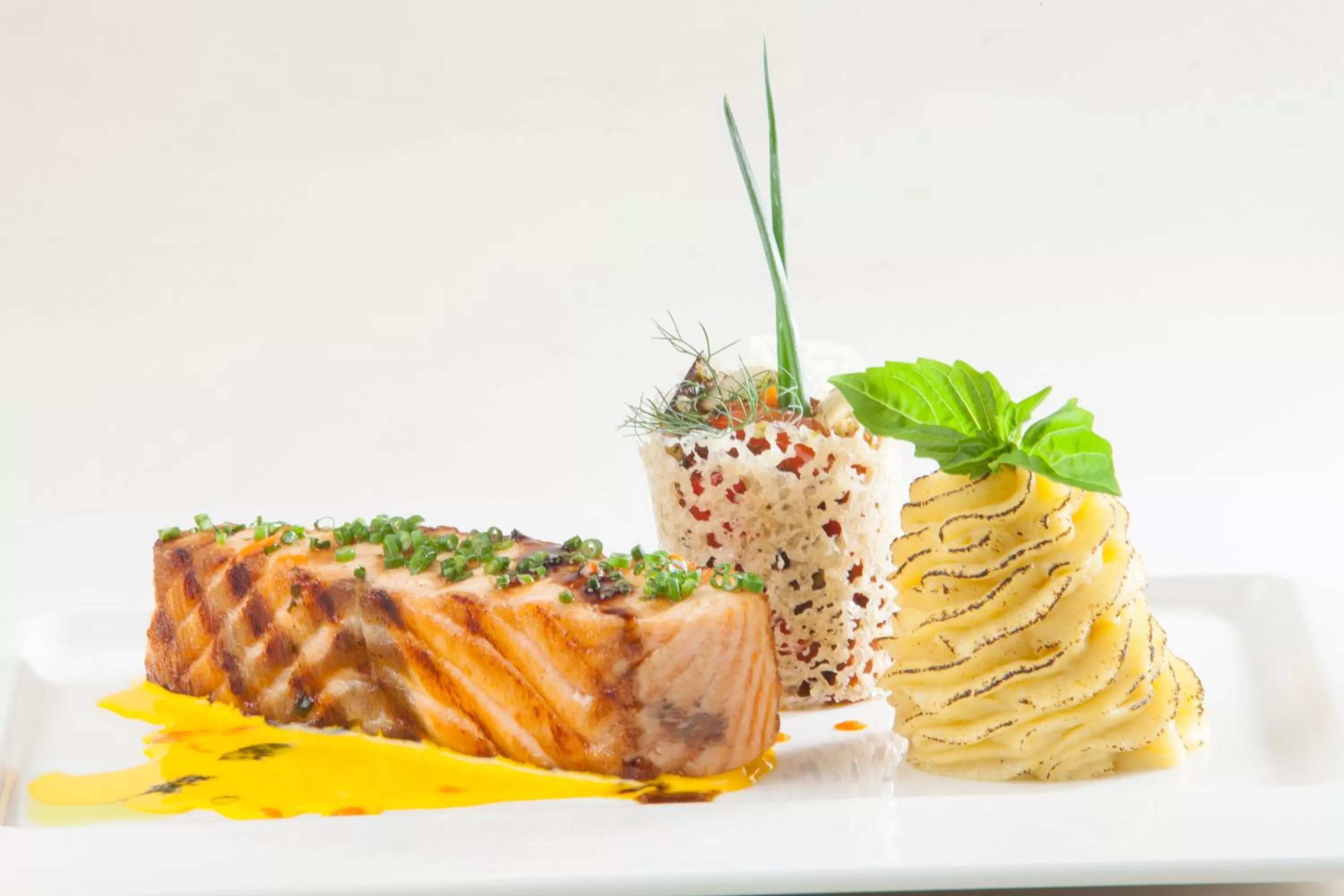 Food in Donatela Resort and Sanctuary