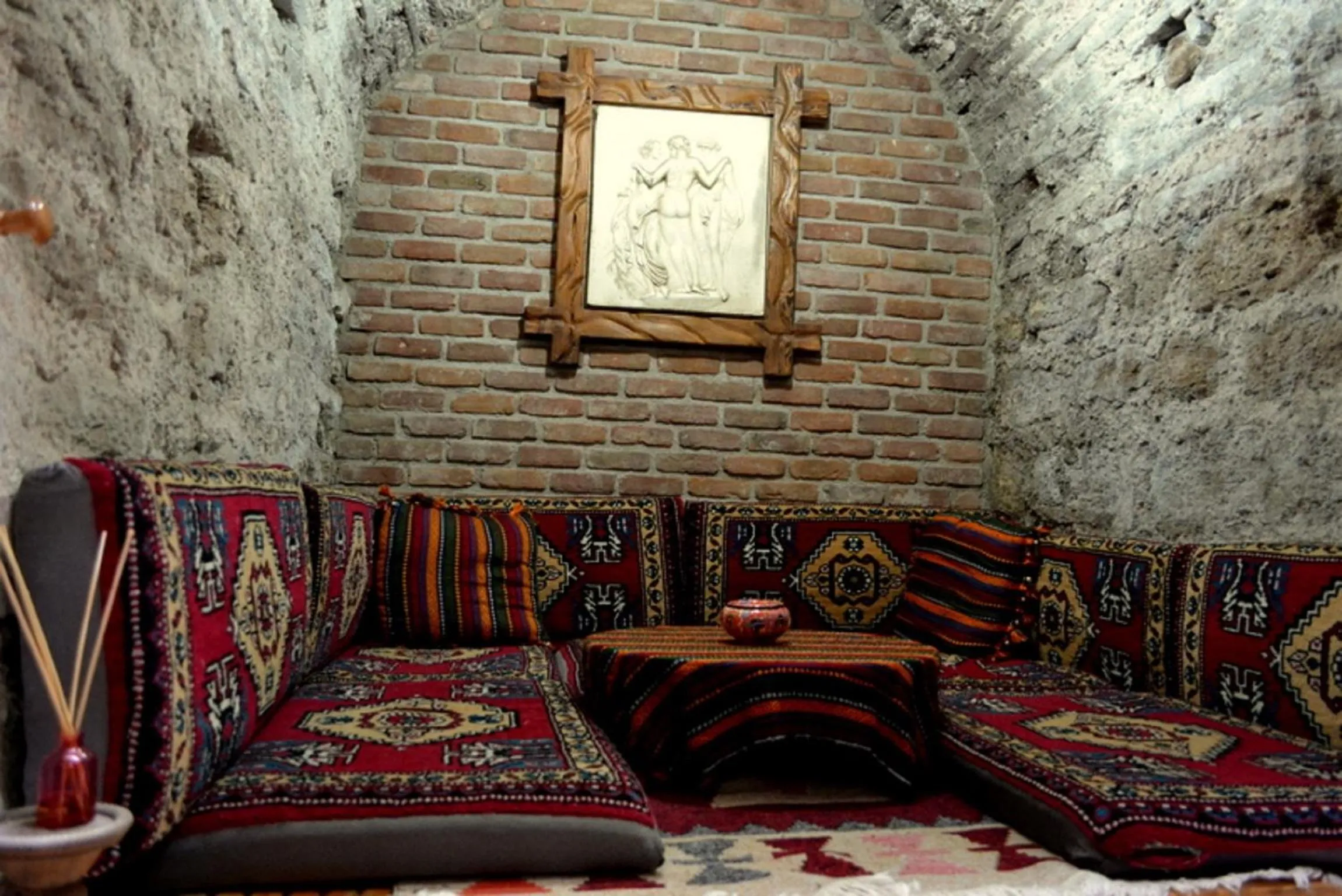 Seating Area in Divalis Hotel