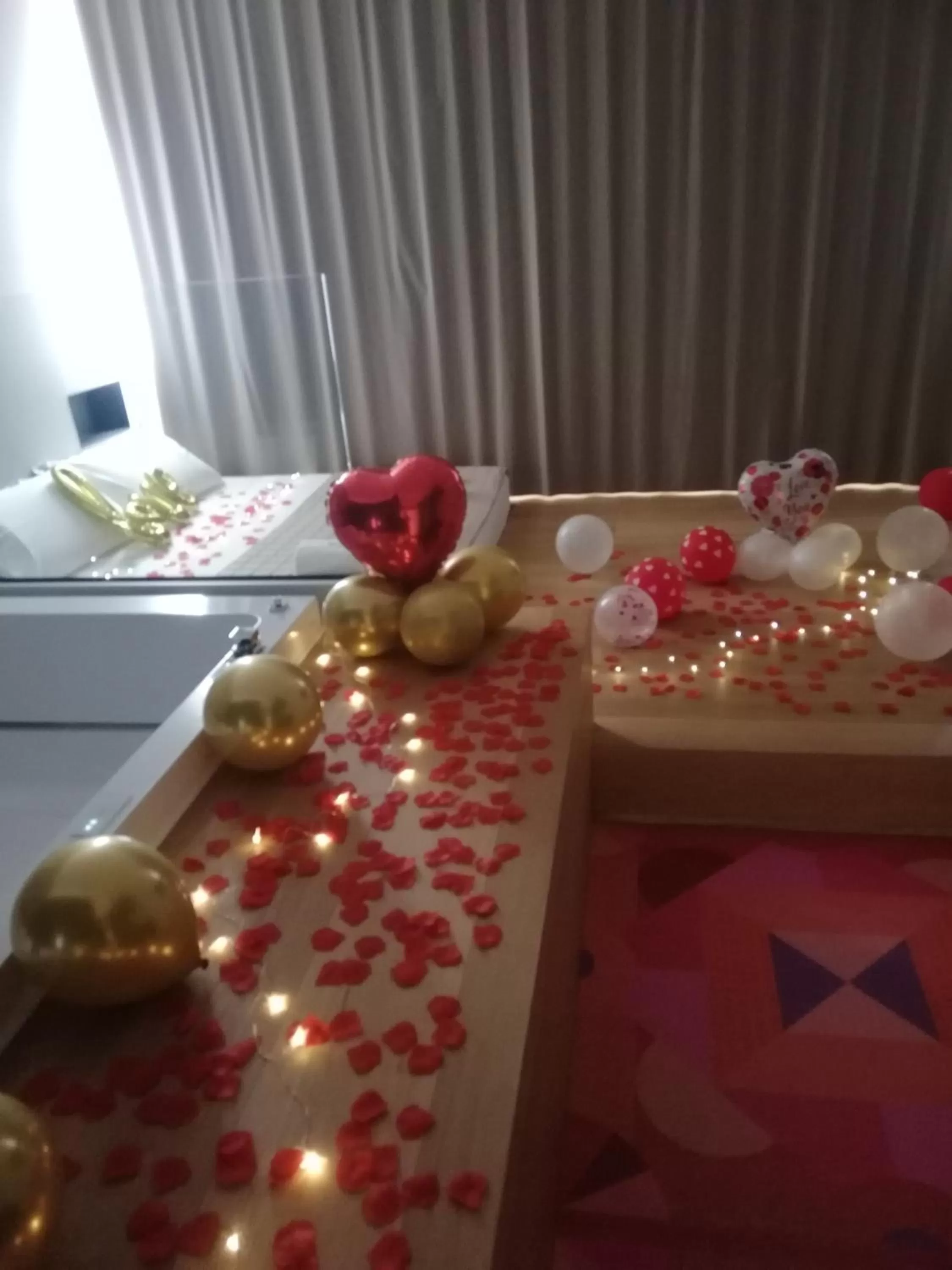 Photo of the whole room in ZOE LUXURY SUITES