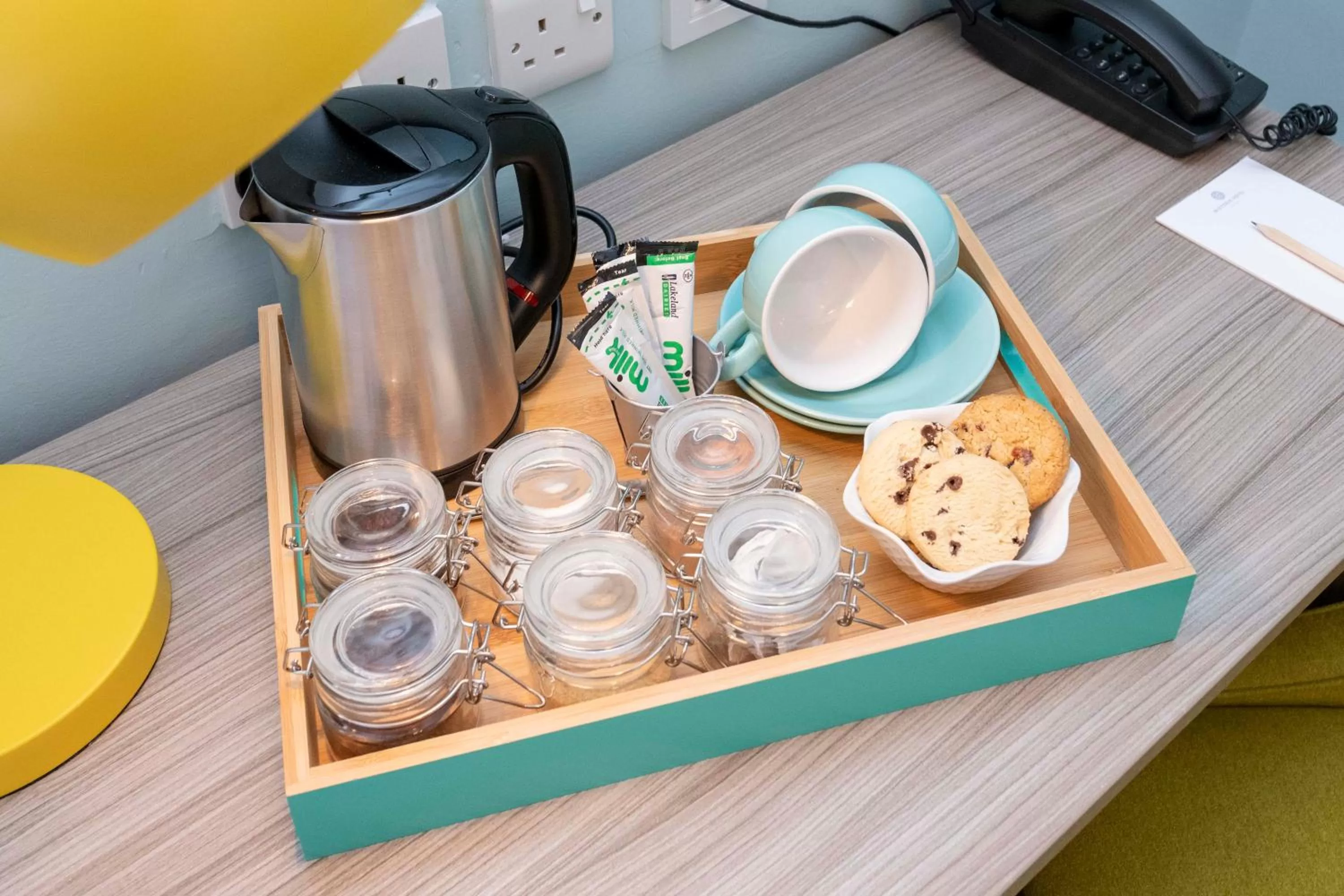 Coffee/tea facilities in Wisteria Hotel