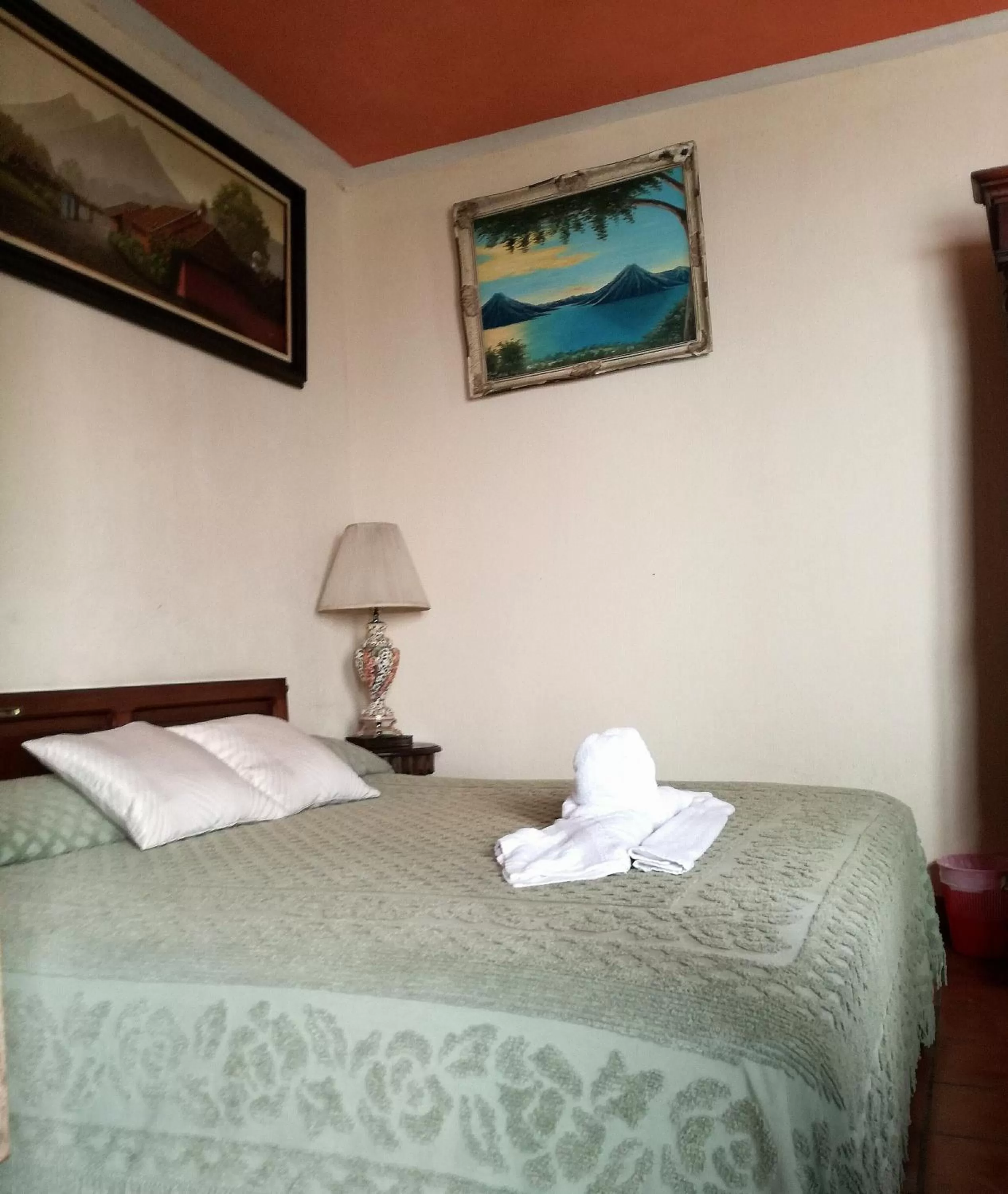 Bed in Posada San Sebastian