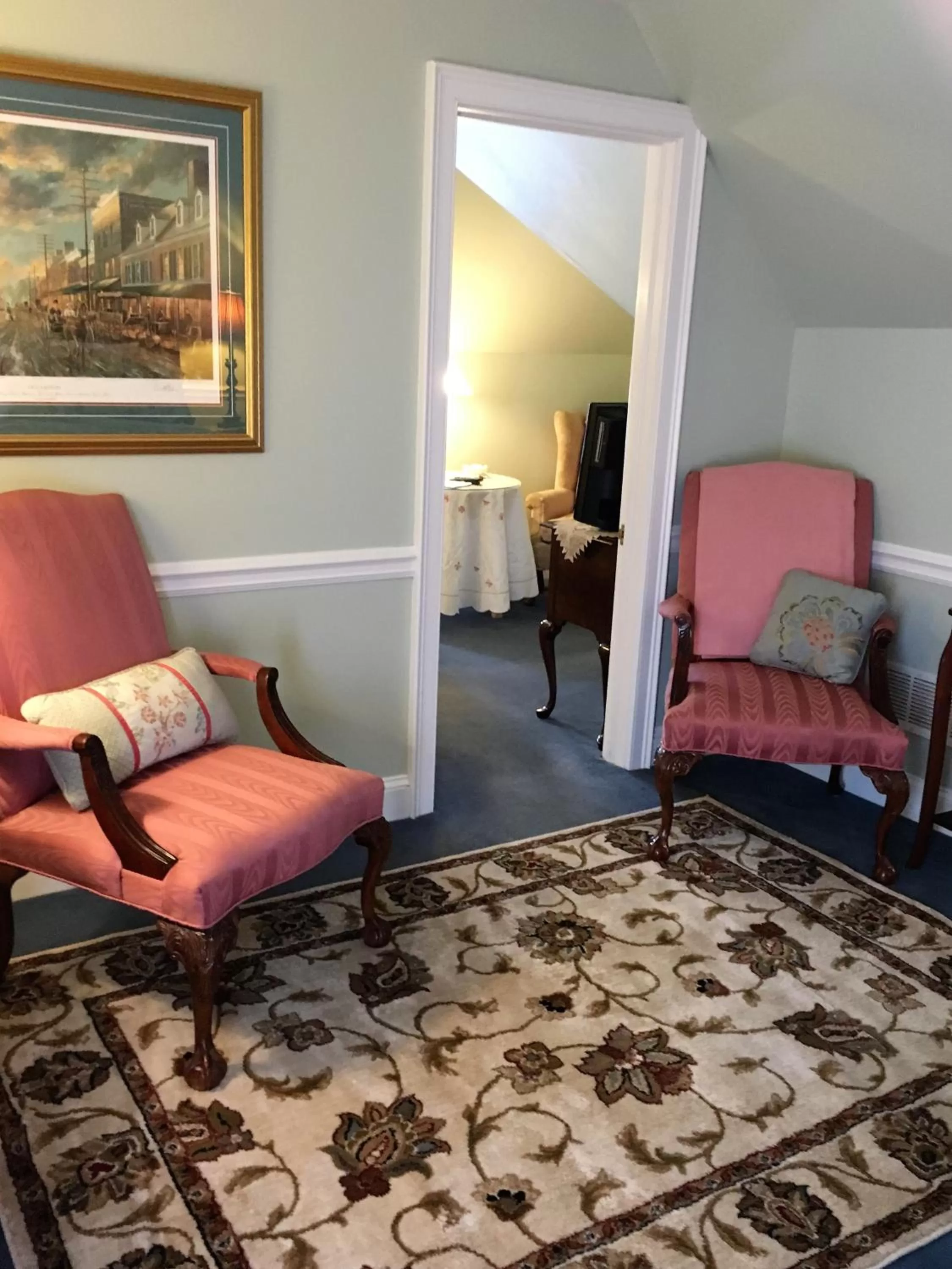 Seating area in Parsonage Inn Bed and Breakfast