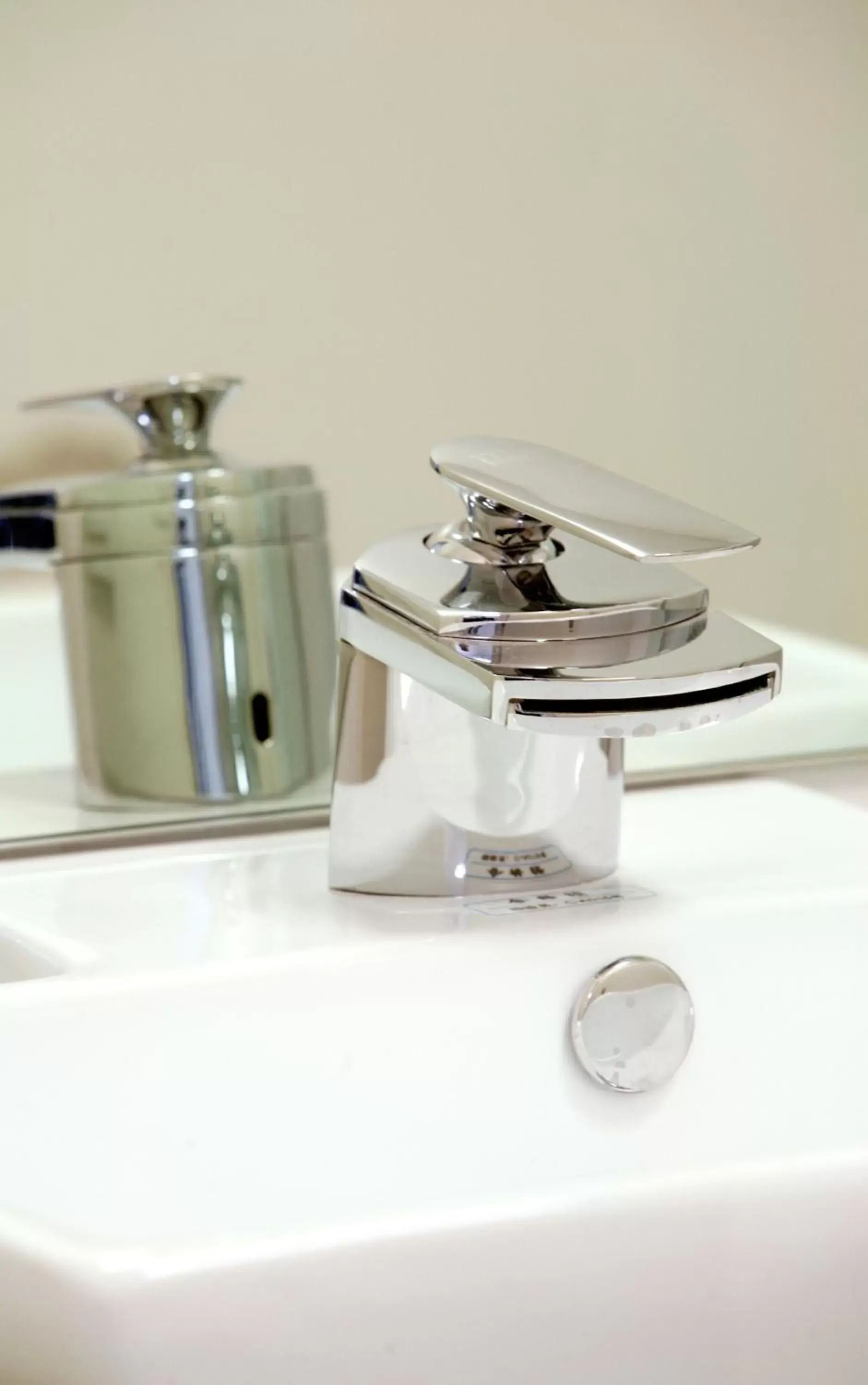 Premium Queen Room in Adabco Boutique Hotel Adelaide Premium Queen Room in Adabco Boutique Hotel Adelaide