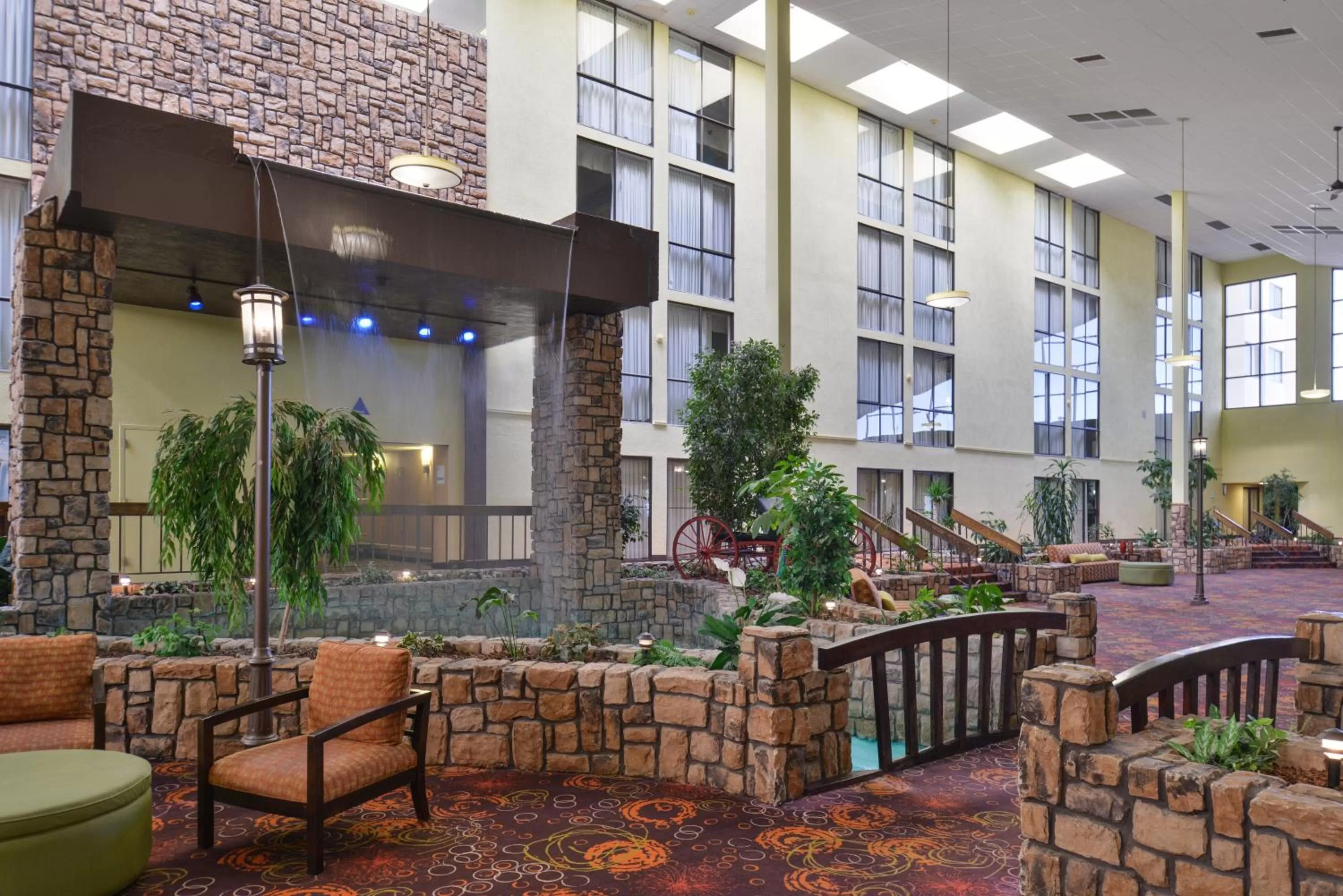 Lobby or reception in Ramada Plaza by Wyndham Sheridan Hotel & Convention Center