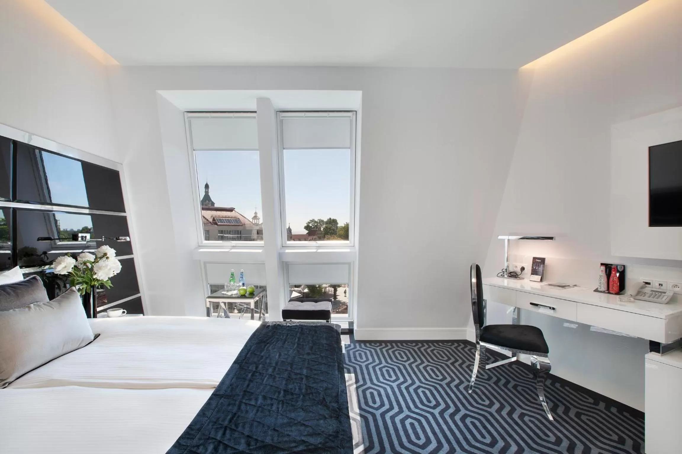 Bed in Bayjonn Boutique Hotel