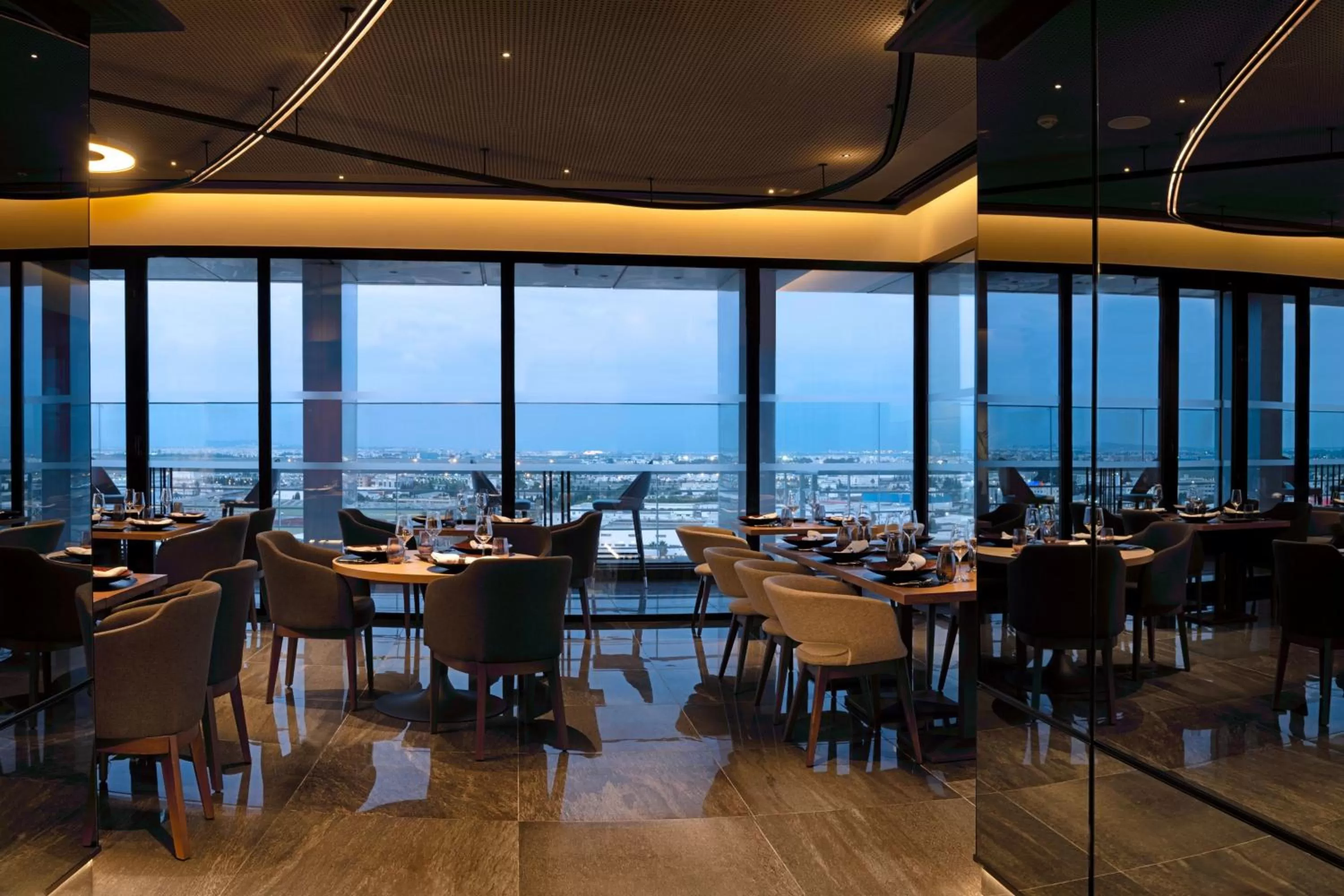Restaurant/places to eat in Tunis Marriott Hotel