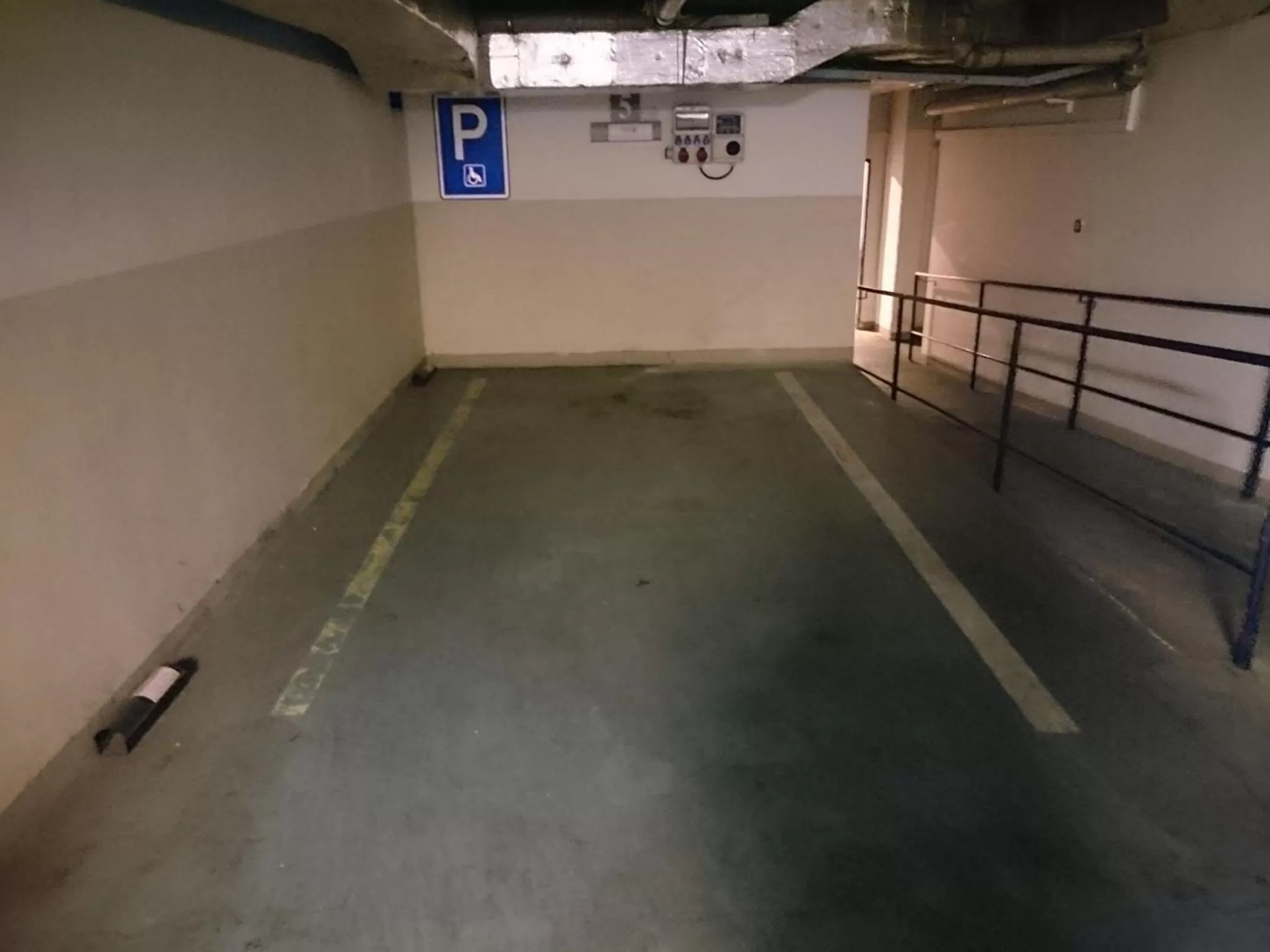 Area and facilities in EA Hotel Crystal Palace