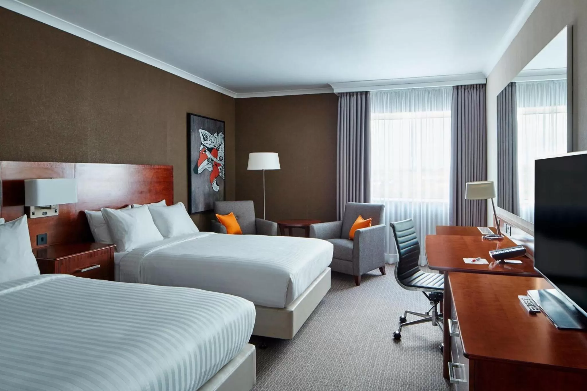 Photo of the whole room, Bed in Leicester Marriott Hotel