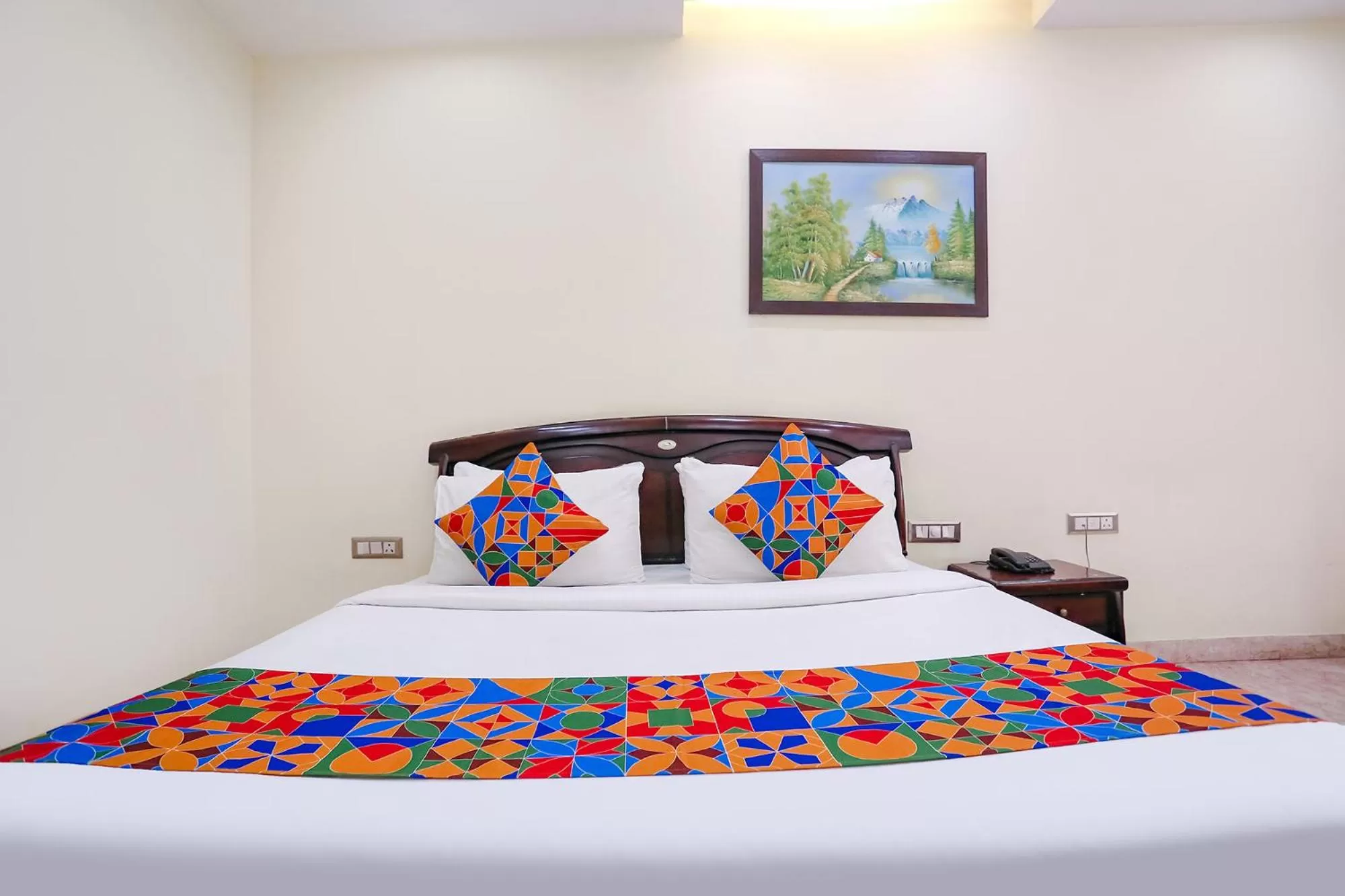 Bed in FabHotel F9 NSP - Near Pacific Mall Pitampura