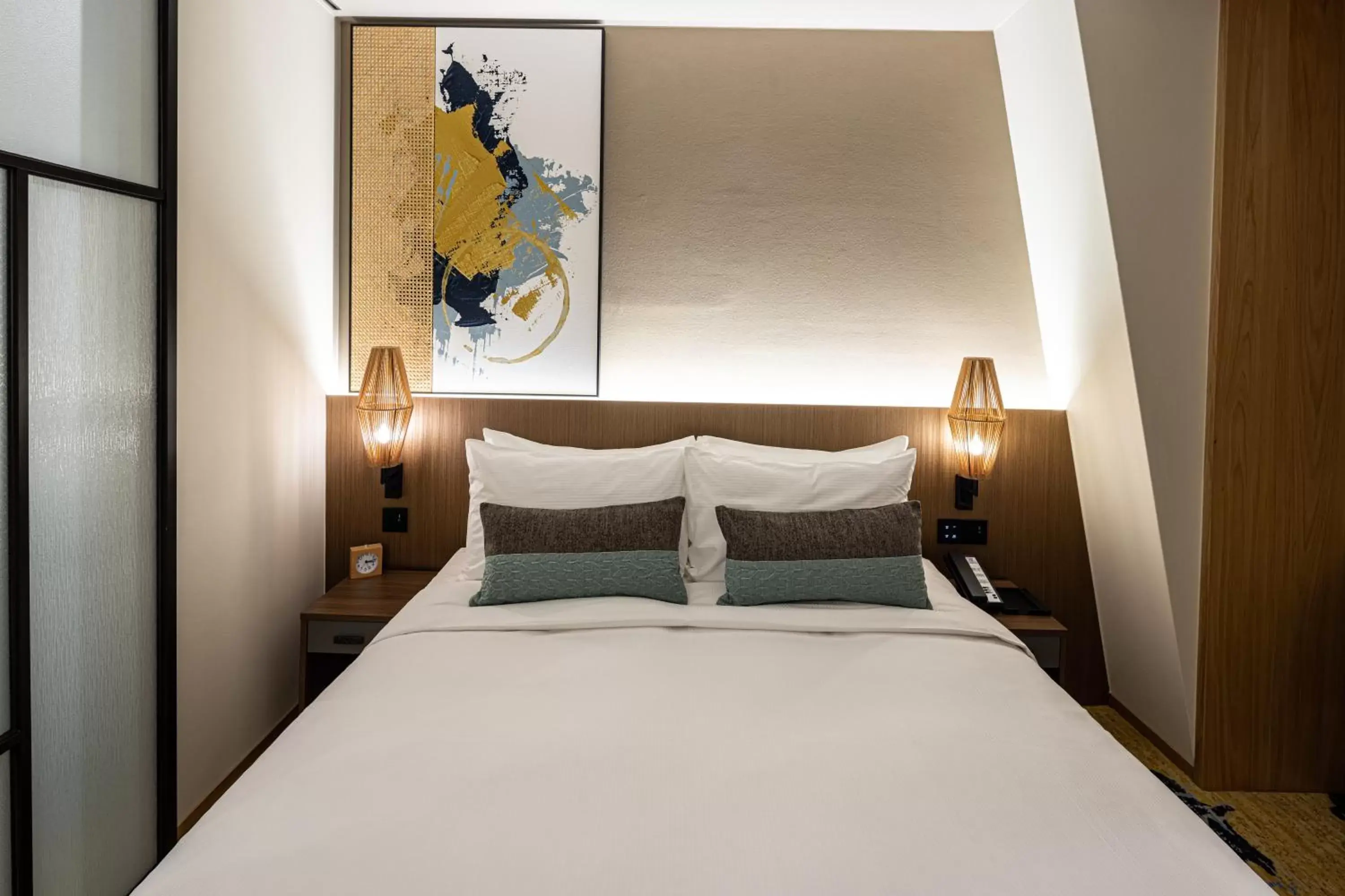 Standard Queen Room with Bath in Solaria Nishitetsu Hotel Taipei Ximen Standard Queen Room with Bath in Solaria Nishitetsu Hotel Taipei Ximen