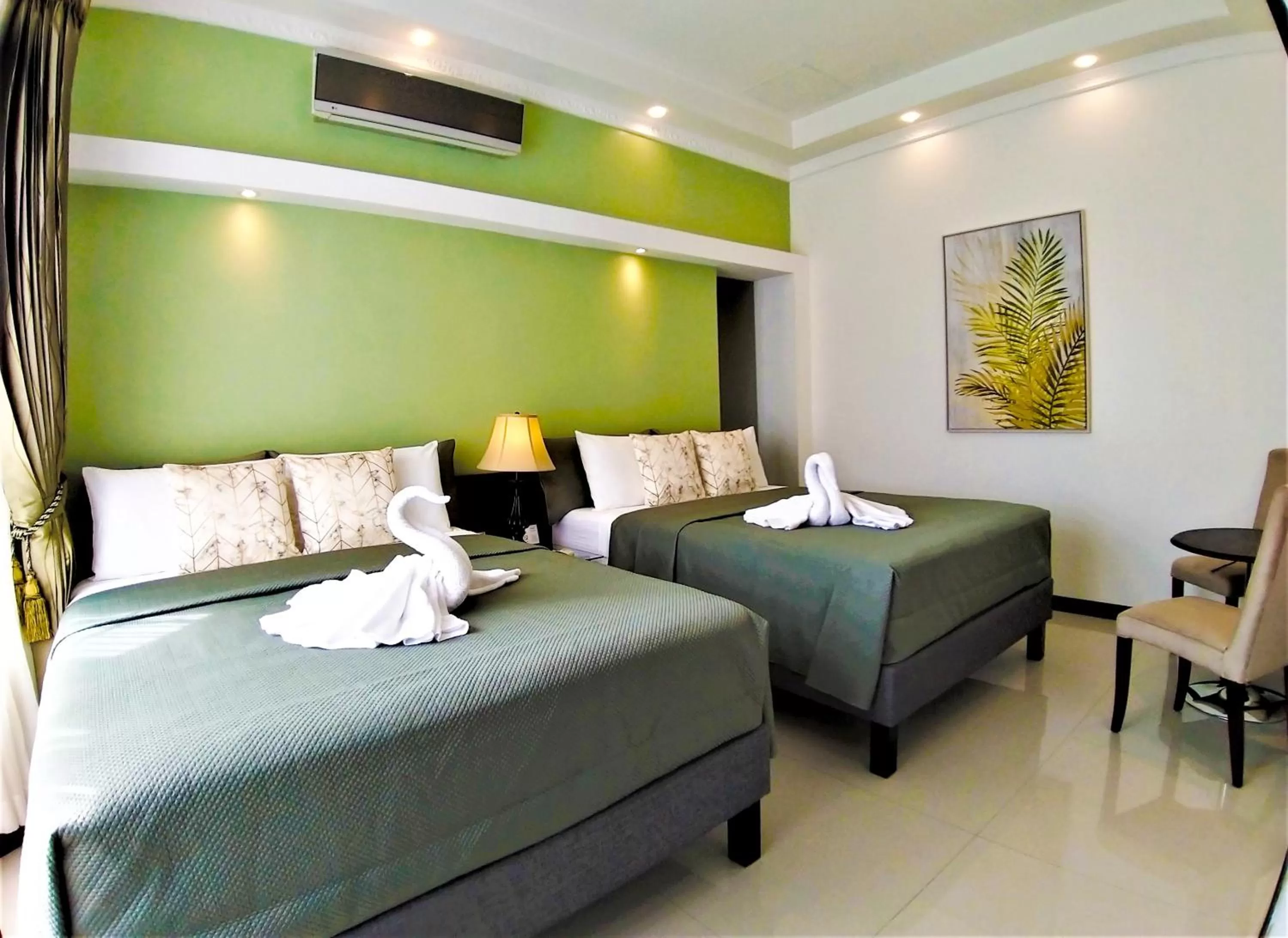 Photo of the whole room, Bed in Alameda Cariari Boutique Hotel