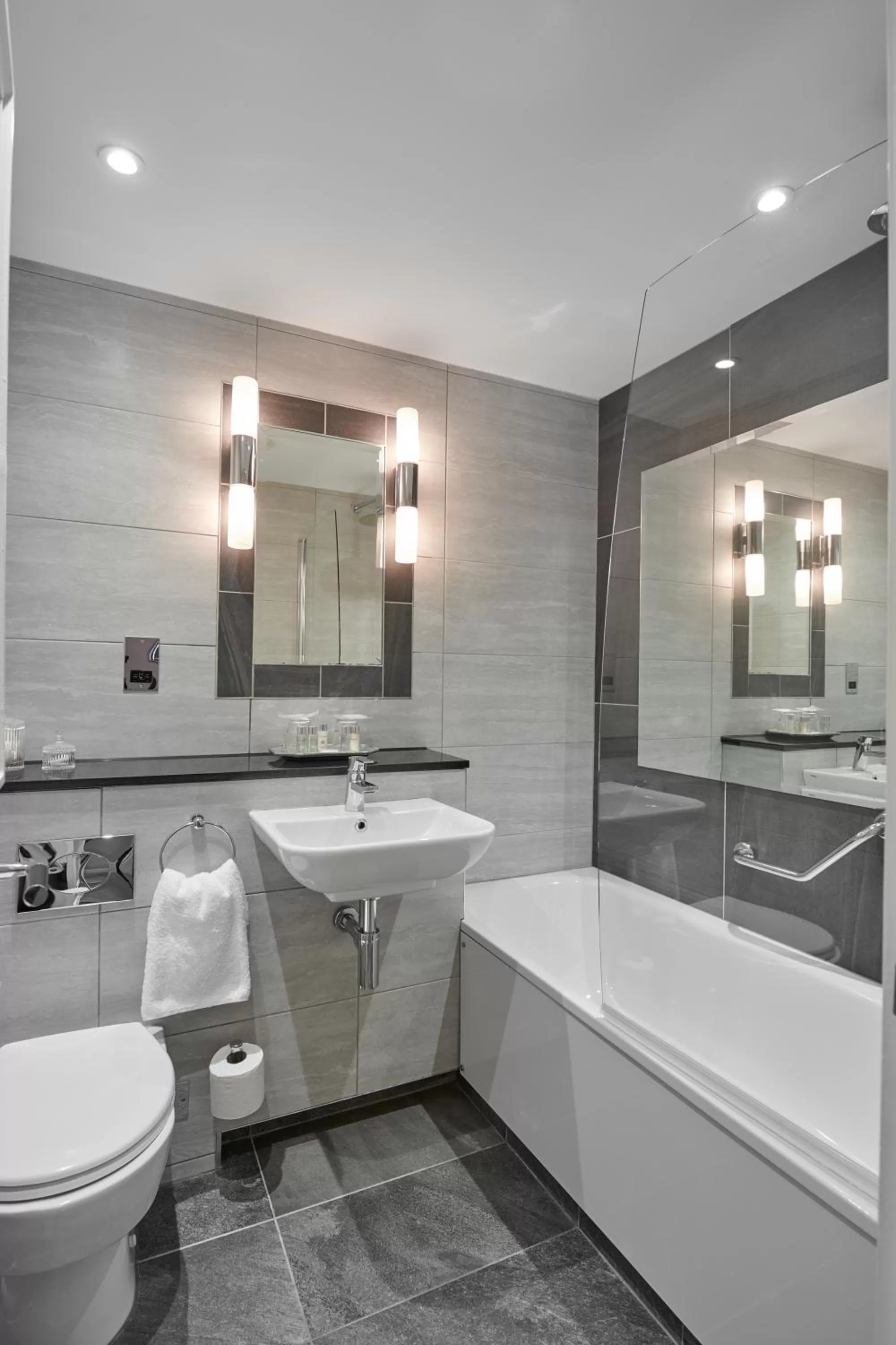 Shower in The Belsfield Hotel