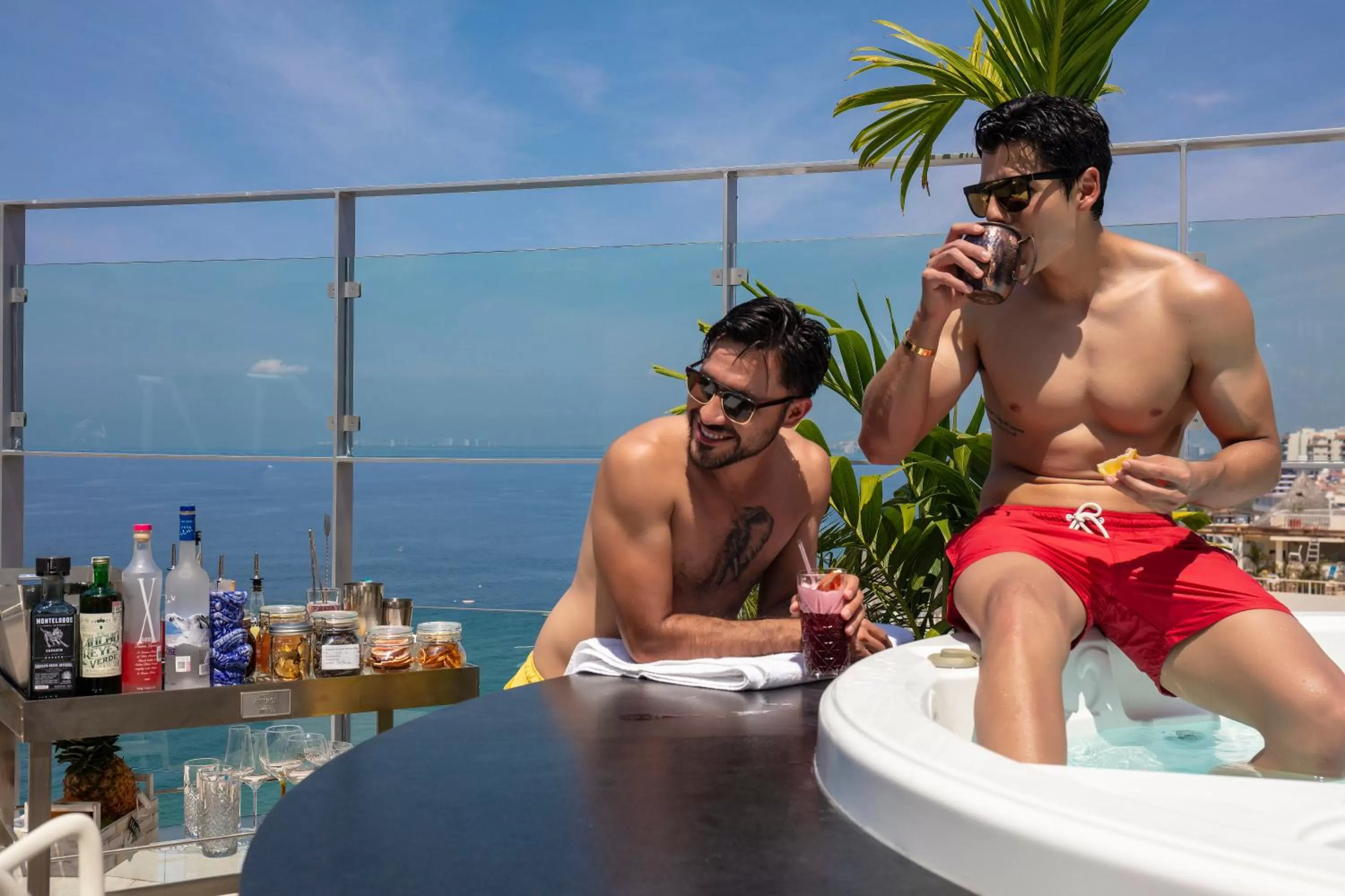 Restaurant/places to eat in Almar LGBT Luxury Resort