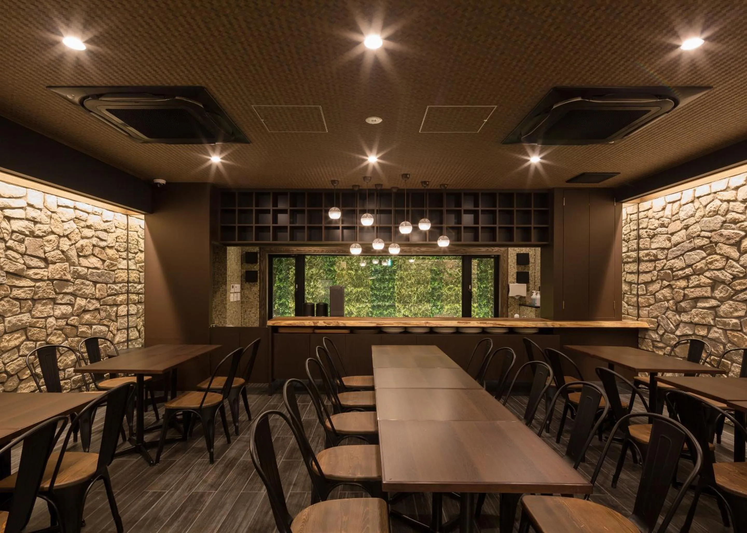 Restaurant/places to eat in Hotel SUI Ginza Kyobashi by ABEST