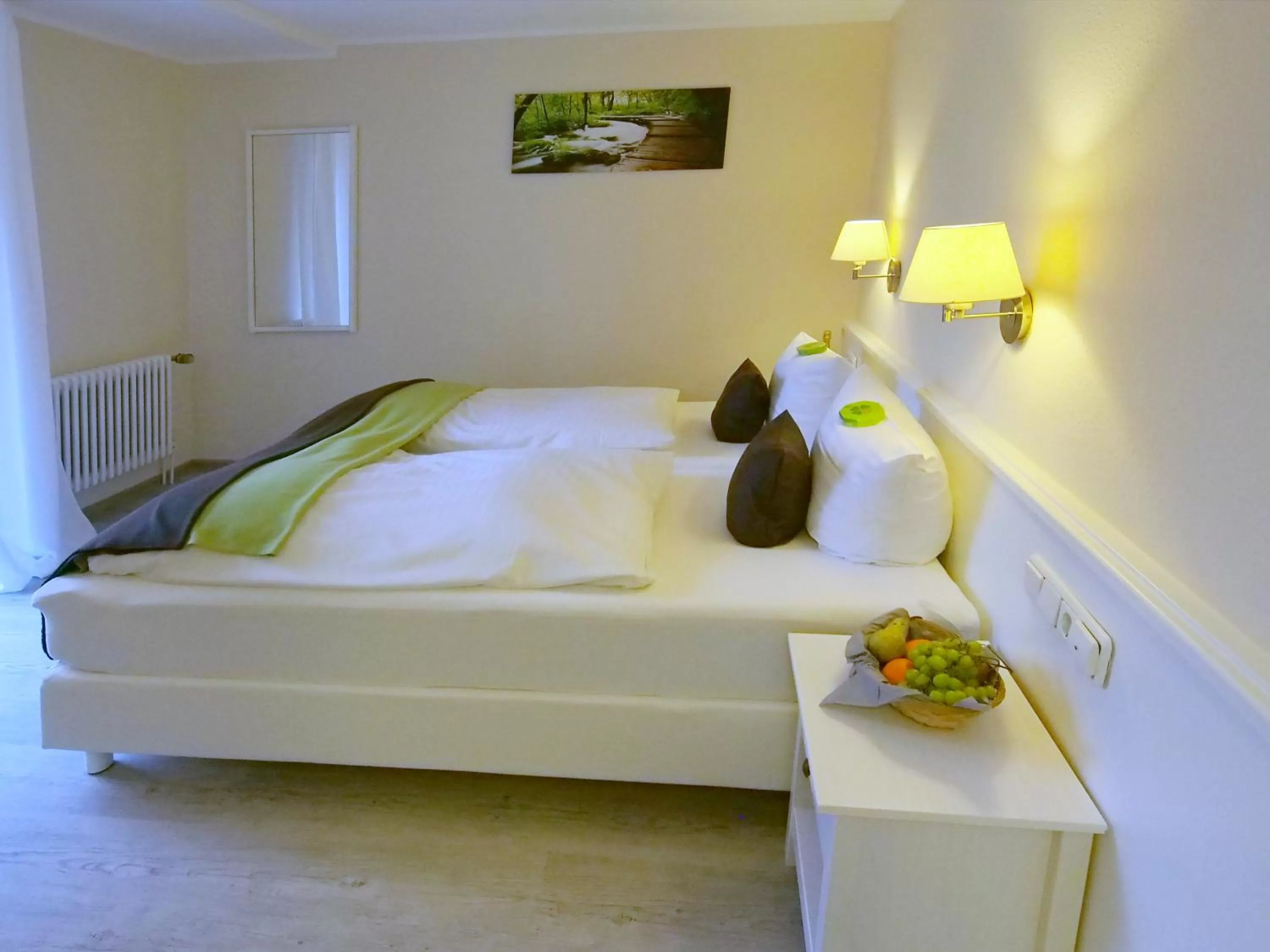 Photo of the whole room, Bed in Waldhotel Wilhelmshöhe