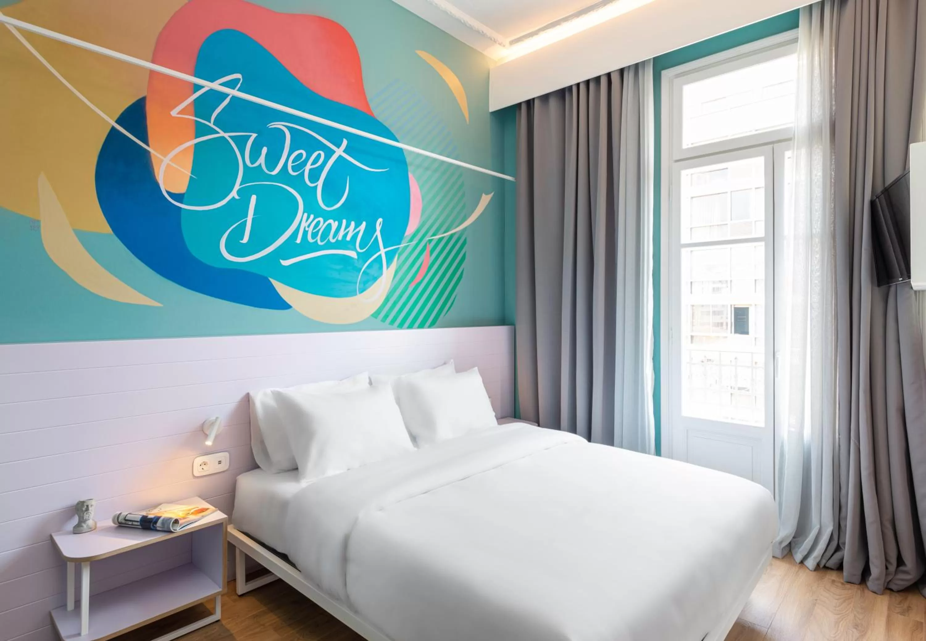 Bedroom, Bed in Colors Urban Hotel Thessaloniki