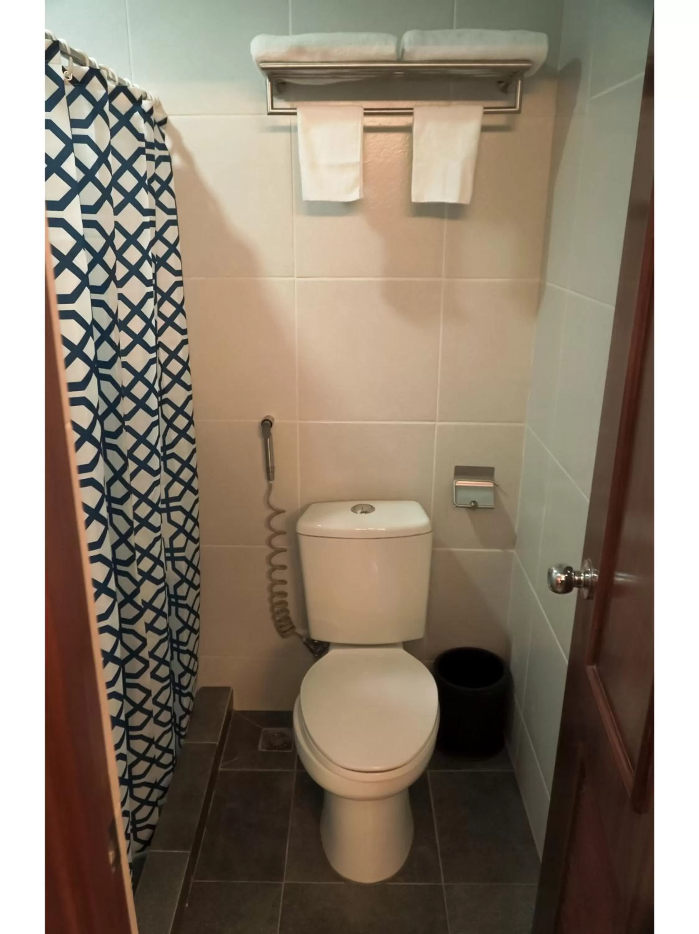 Bathroom in M28 Hotel and Apartments