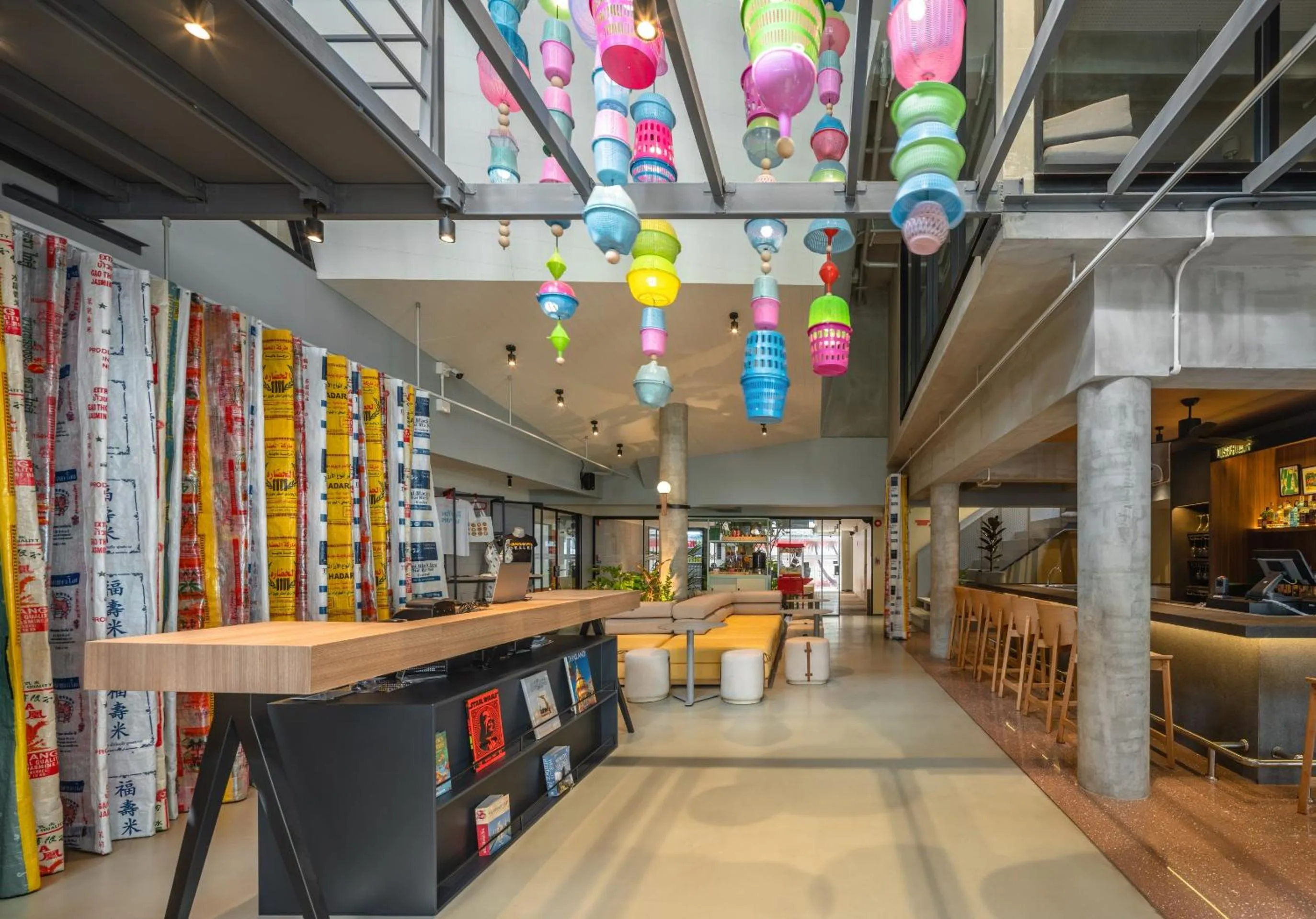 Lub d Bangkok Siam - New Look, Across from MBK & Skytrain Access