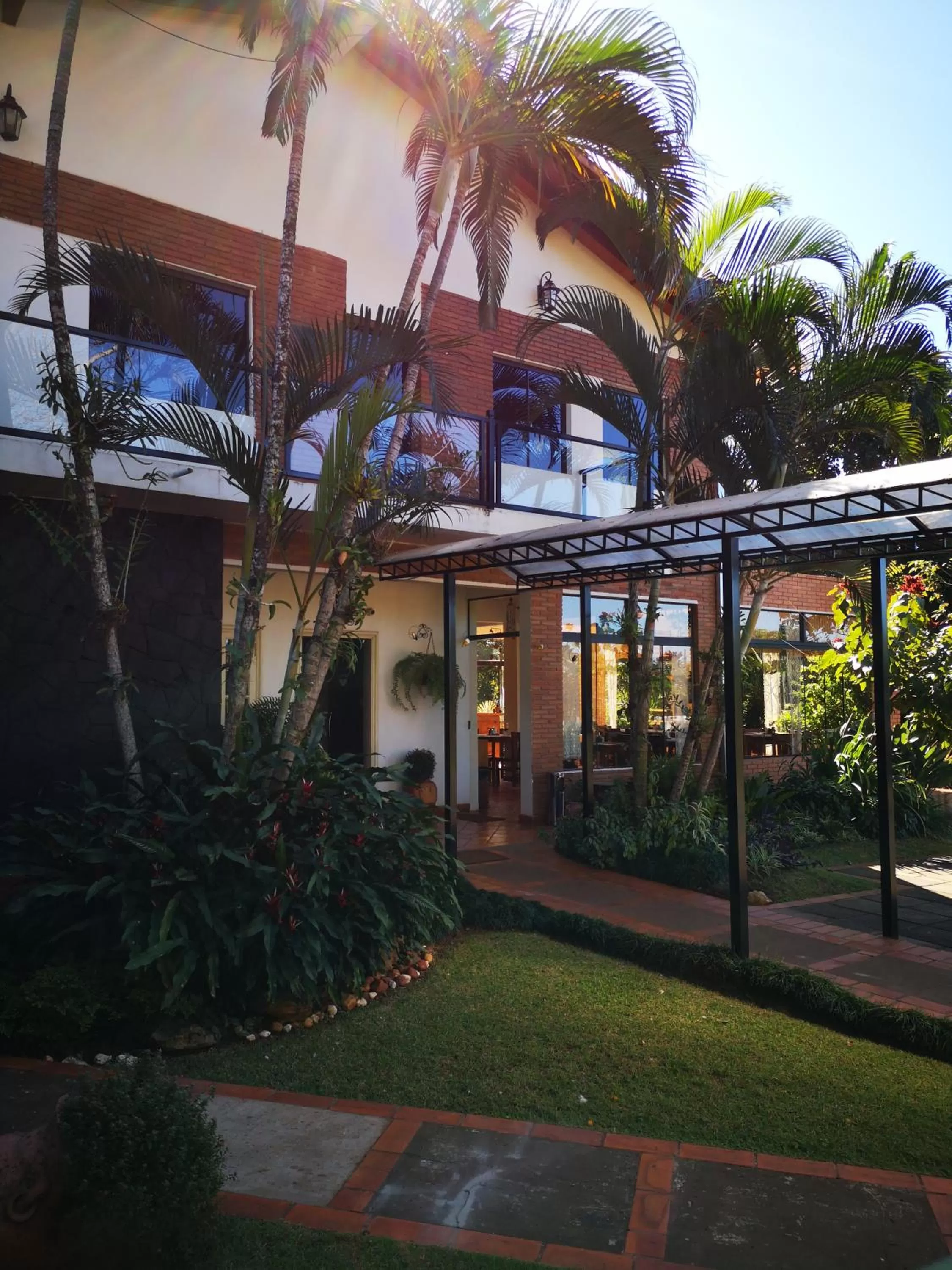 Property Building in Las Orquideas Parque Hotel