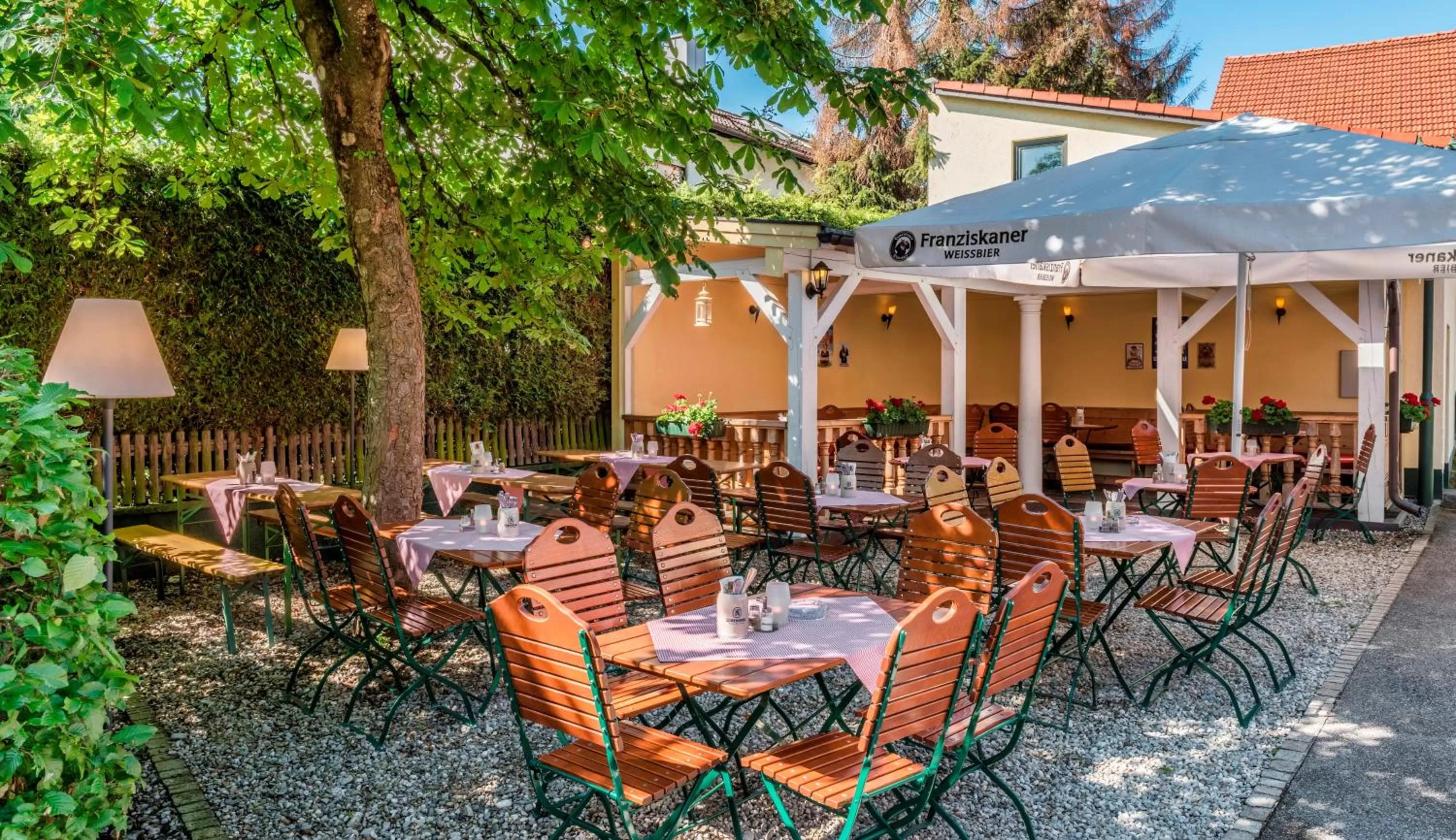 Patio, Restaurant/Places to Eat in Hotel Schäfflerwirt