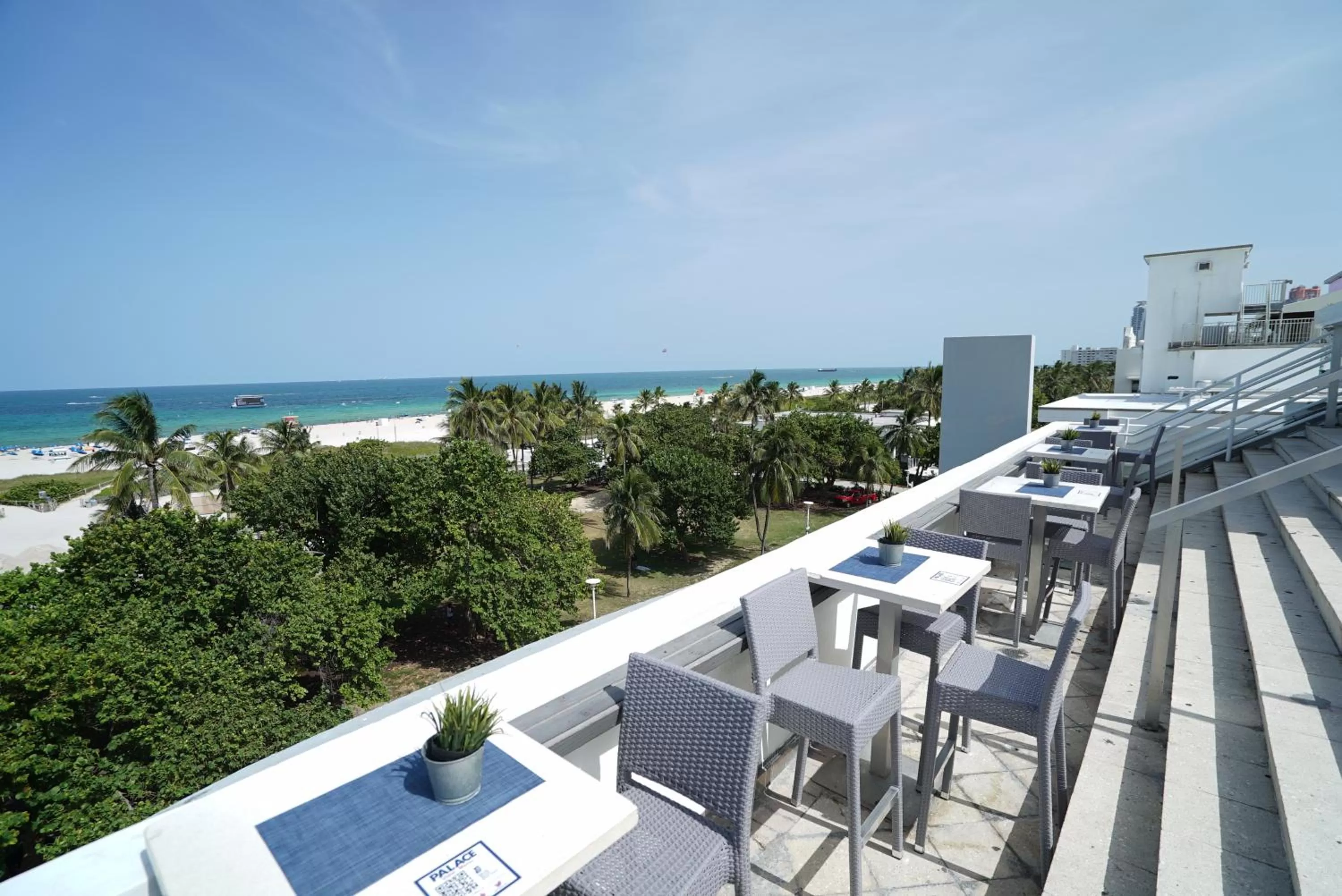 Lounge or bar in Deluxe apartments at the Congress