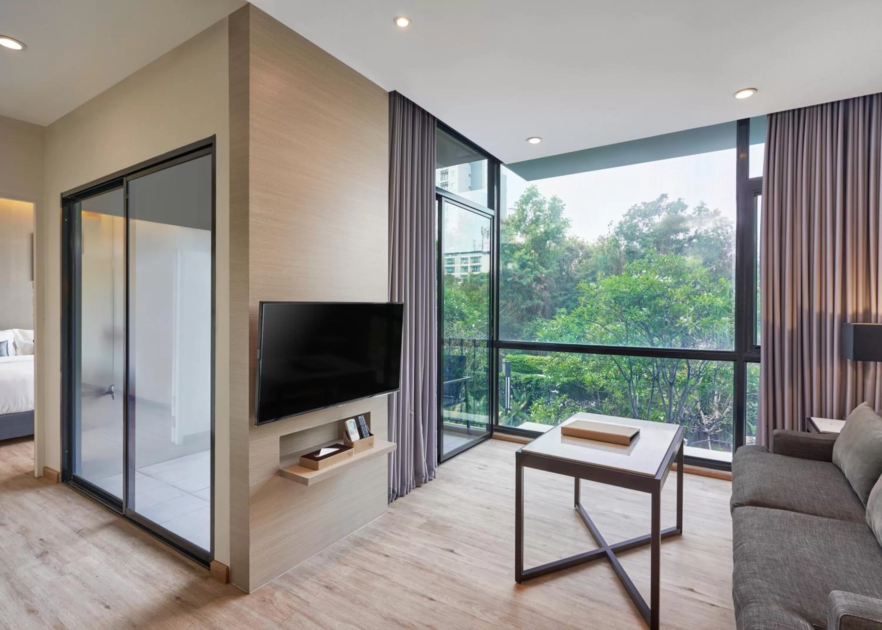 TV and multimedia in Altera Hotel and Residence by At Mind