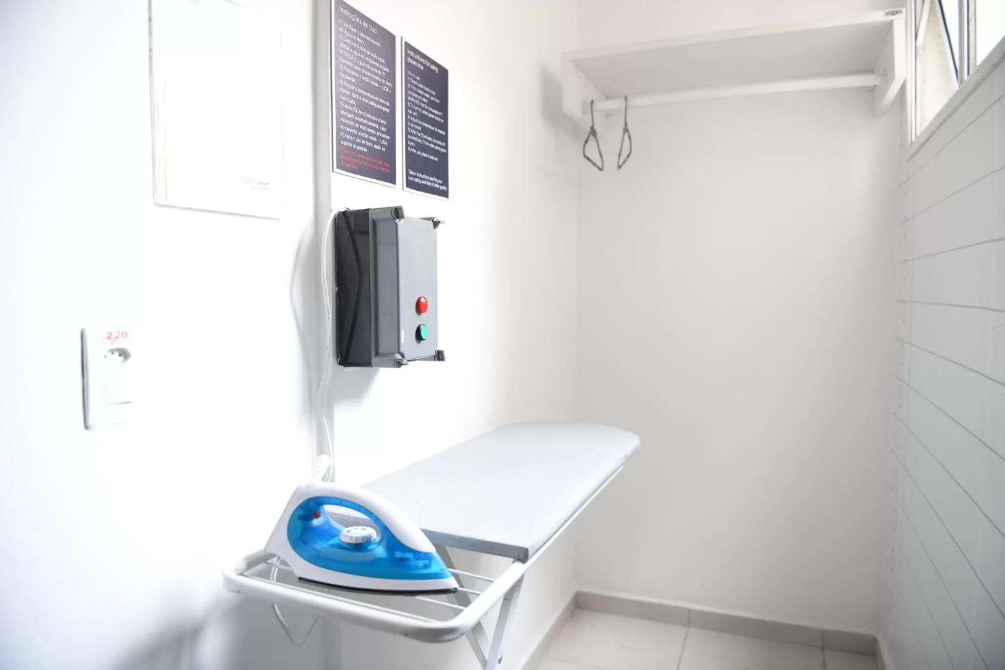 flat iron in ibis budget Rio de Janeiro Centro