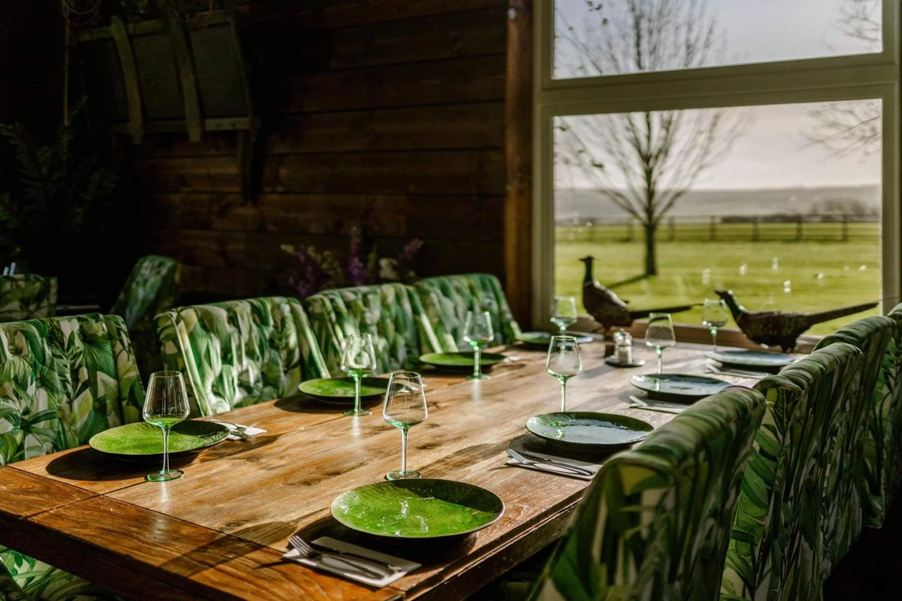 Restaurant/places to eat in Sneaton Castle