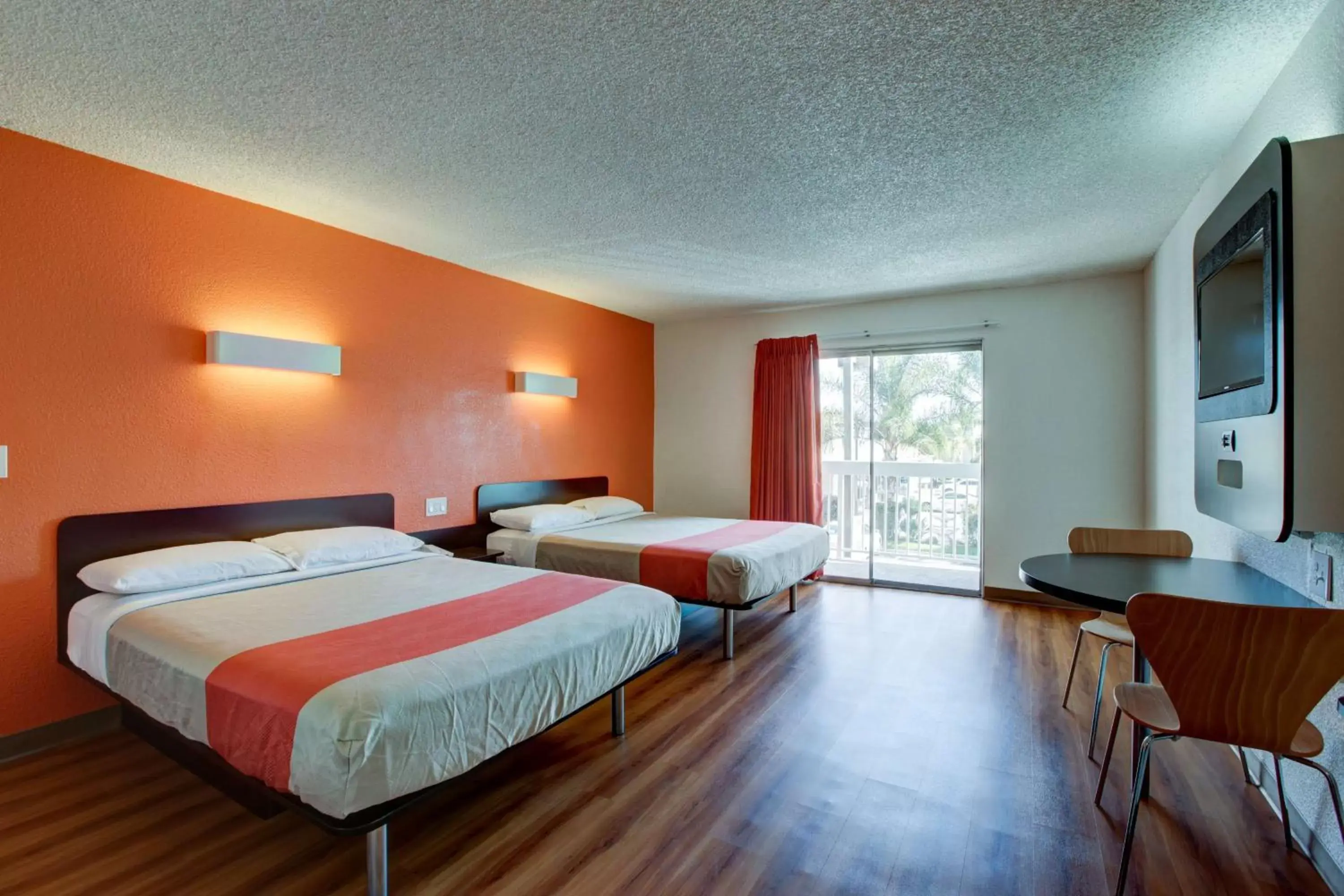 Queen Room with Two Queen Beds - Disability Access - Roll In Shower in Motel 6-Santa Ana, CA - Irvine - Orange County Airport Queen Room with Two Queen Beds - Disability Access - Roll In Shower in Motel 6-Santa Ana, CA - Irvine - Orange County Airport