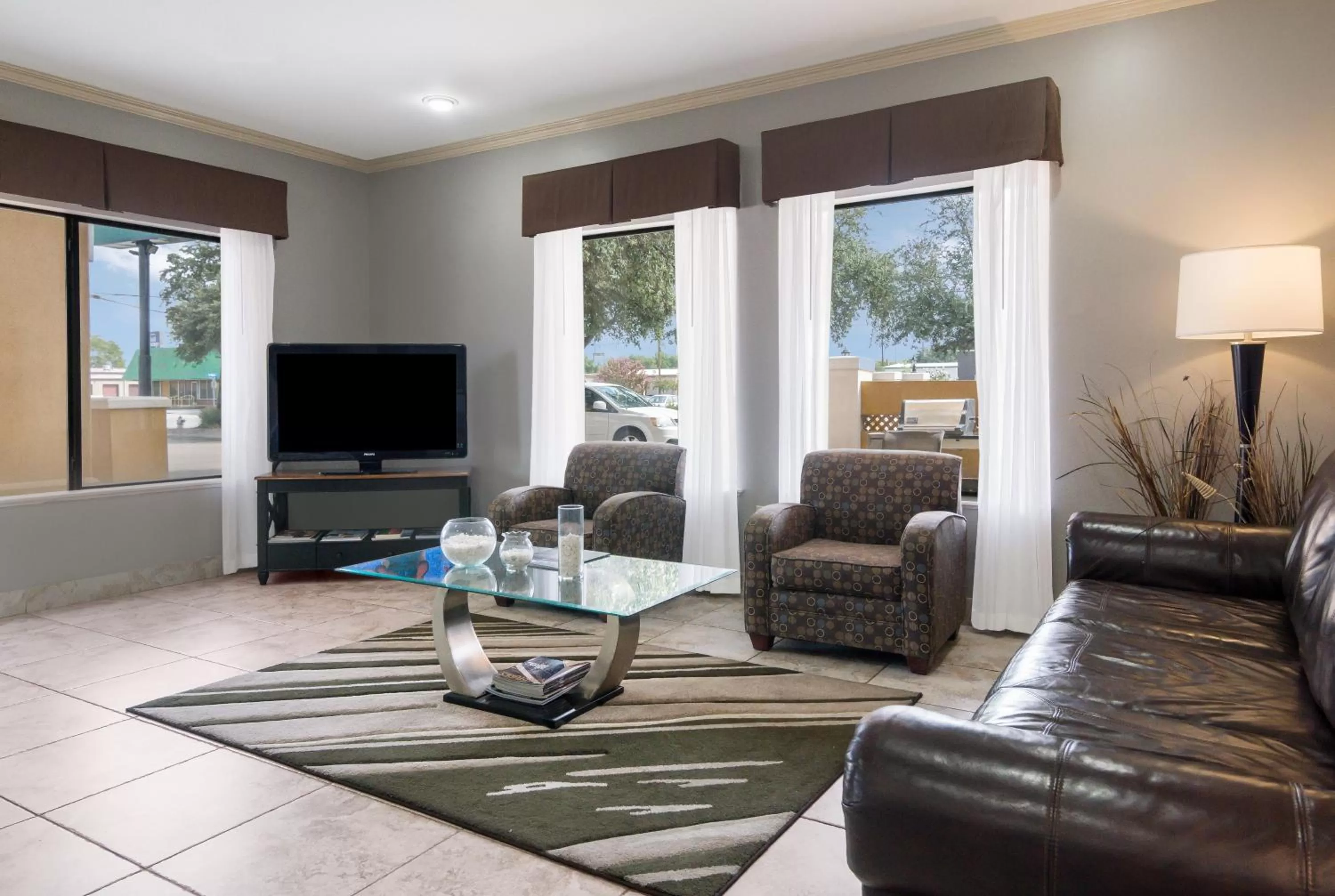 Lobby or reception in Quality Inn & Suites - Granbury