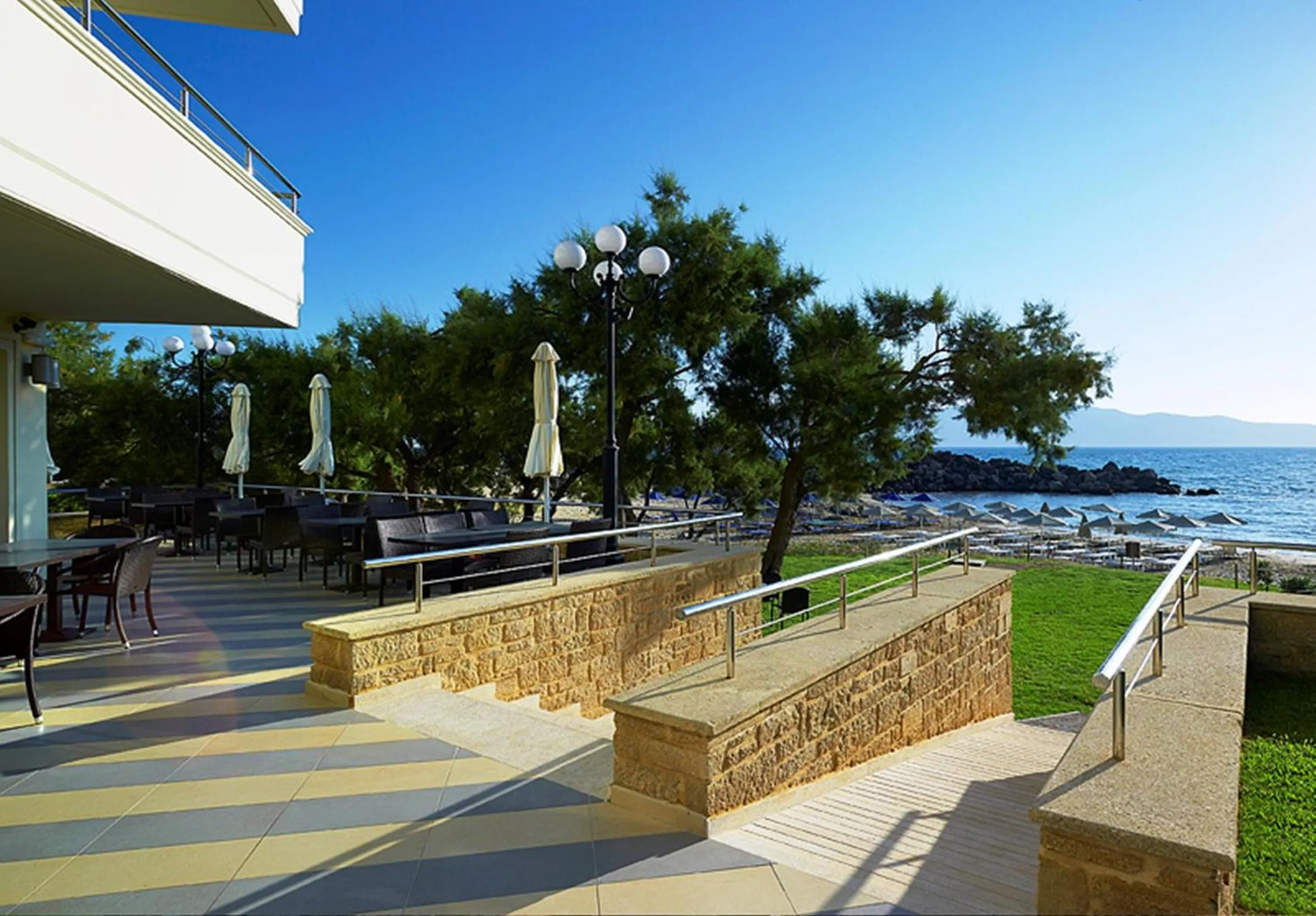 Day in Molos Bay Hotel