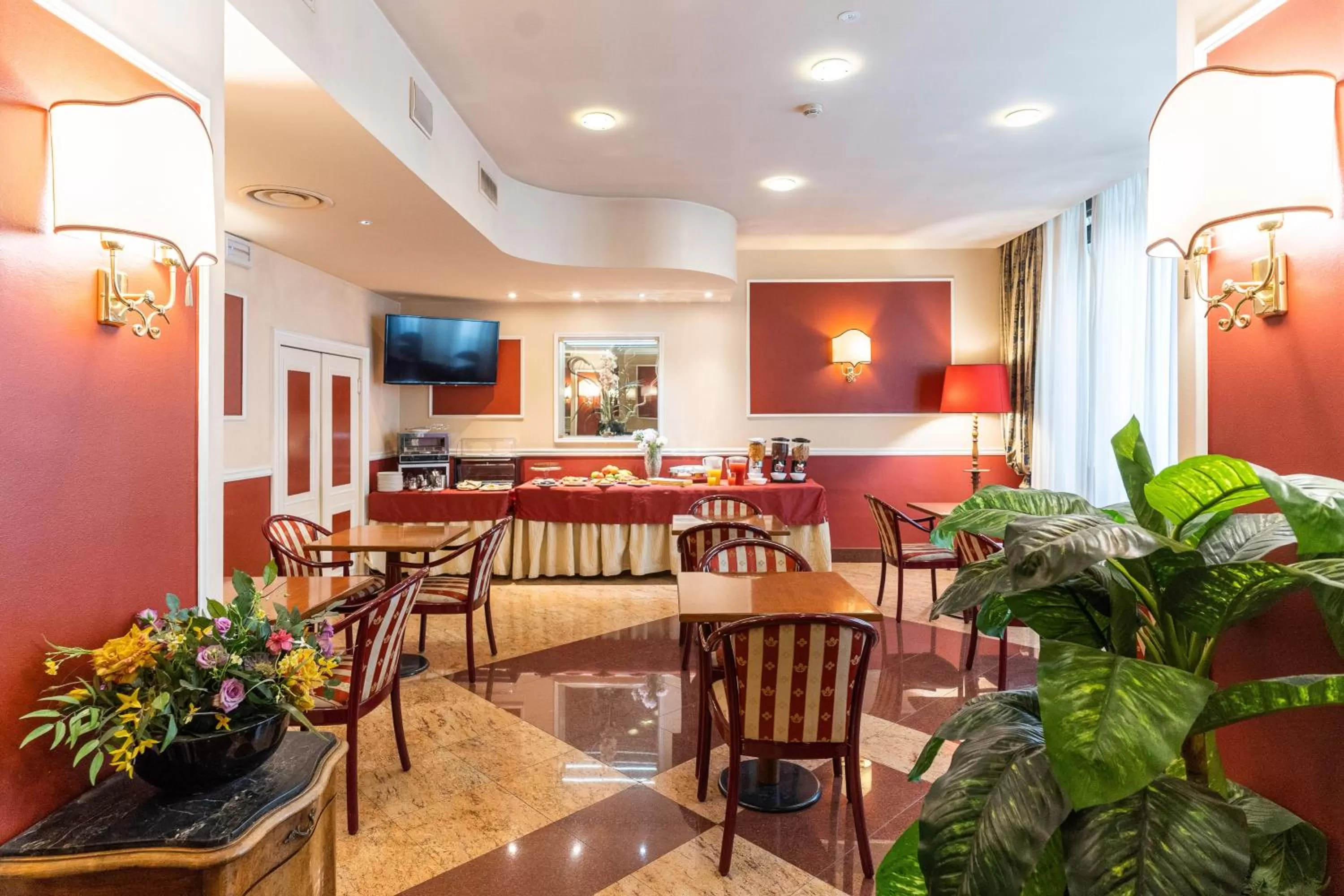 Breakfast in Hotel Garda