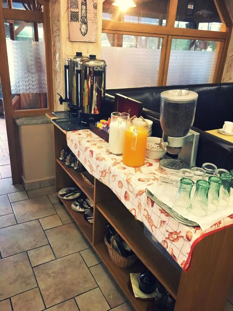 Buffet breakfast, Restaurant/Places to Eat in Hotel Zéta