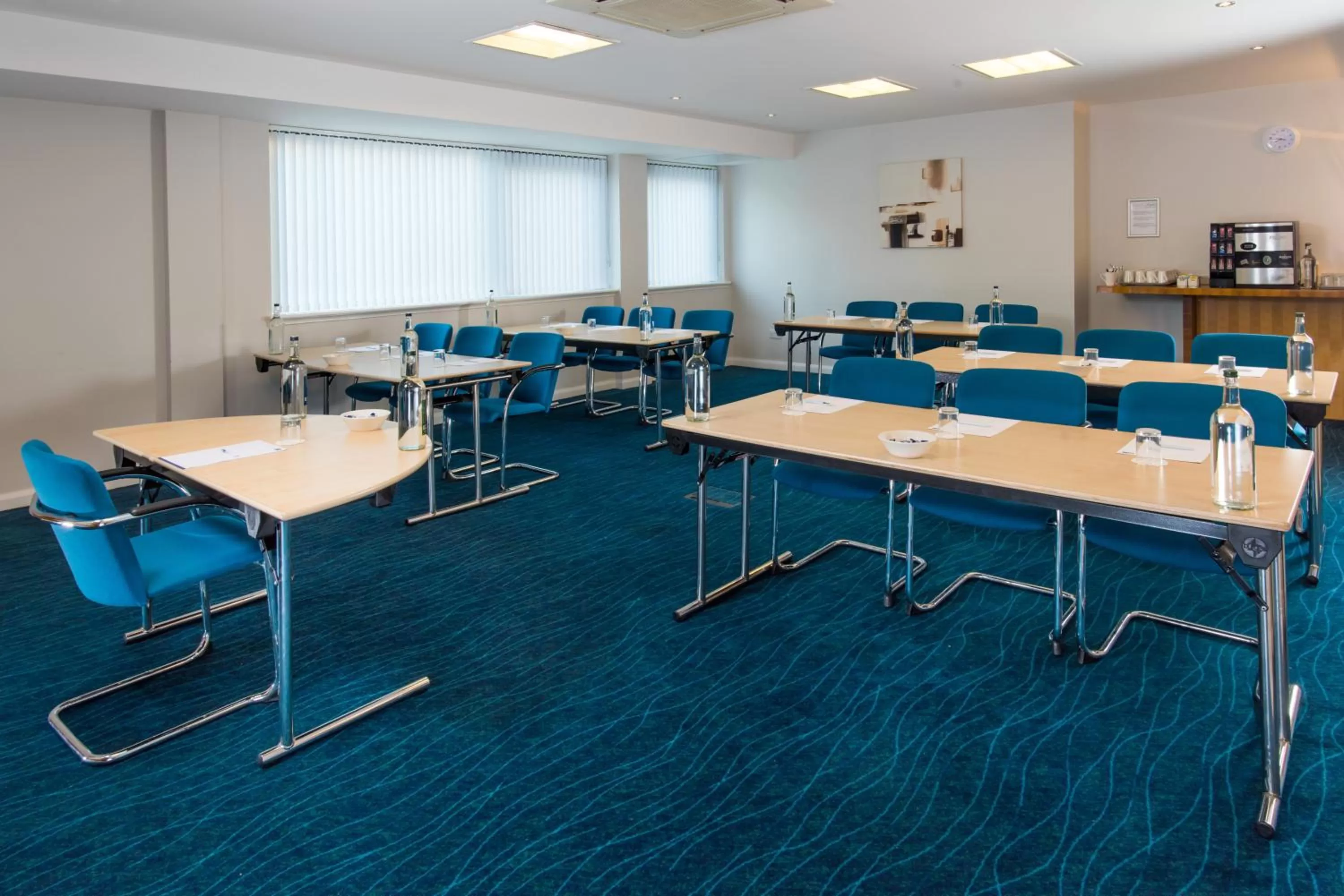 Meeting/conference room in Holiday Inn Express Hemel Hempstead by IHG