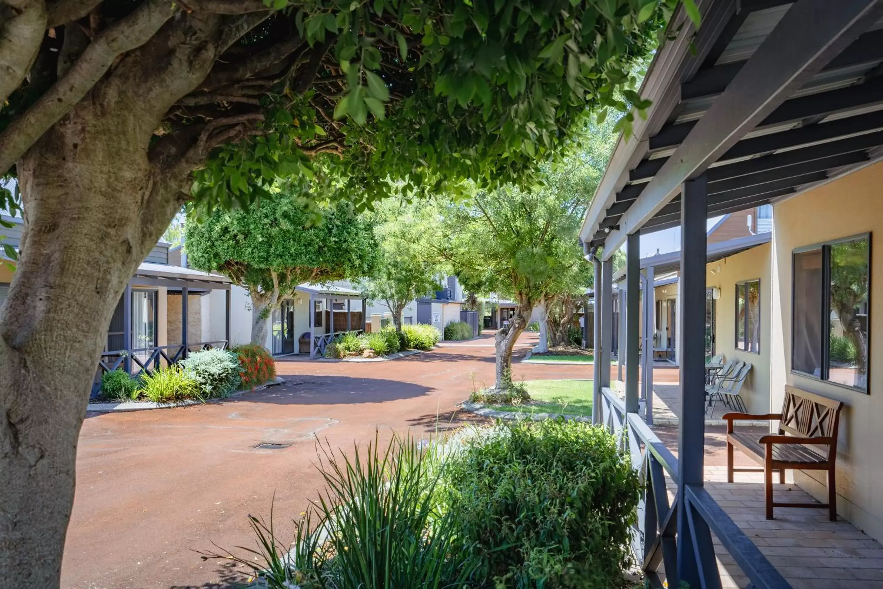 2 Bed 1 Bath Comfort Chalet in Bay Village Dunsborough 2 Bed 1 Bath Comfort Chalet in Bay Village Dunsborough