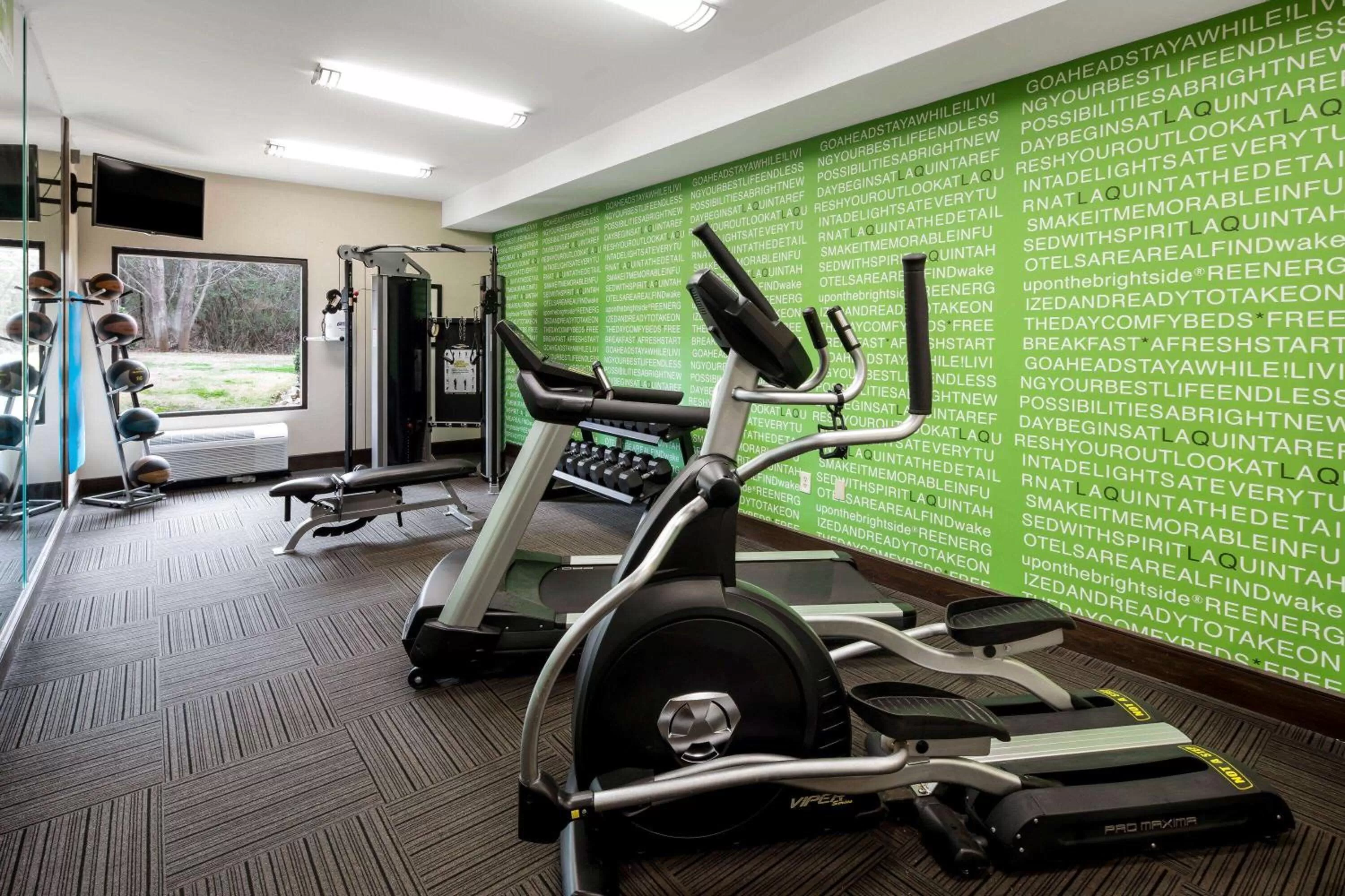 Fitness centre/facilities in La Quinta by Wyndham LaGrange / I-85