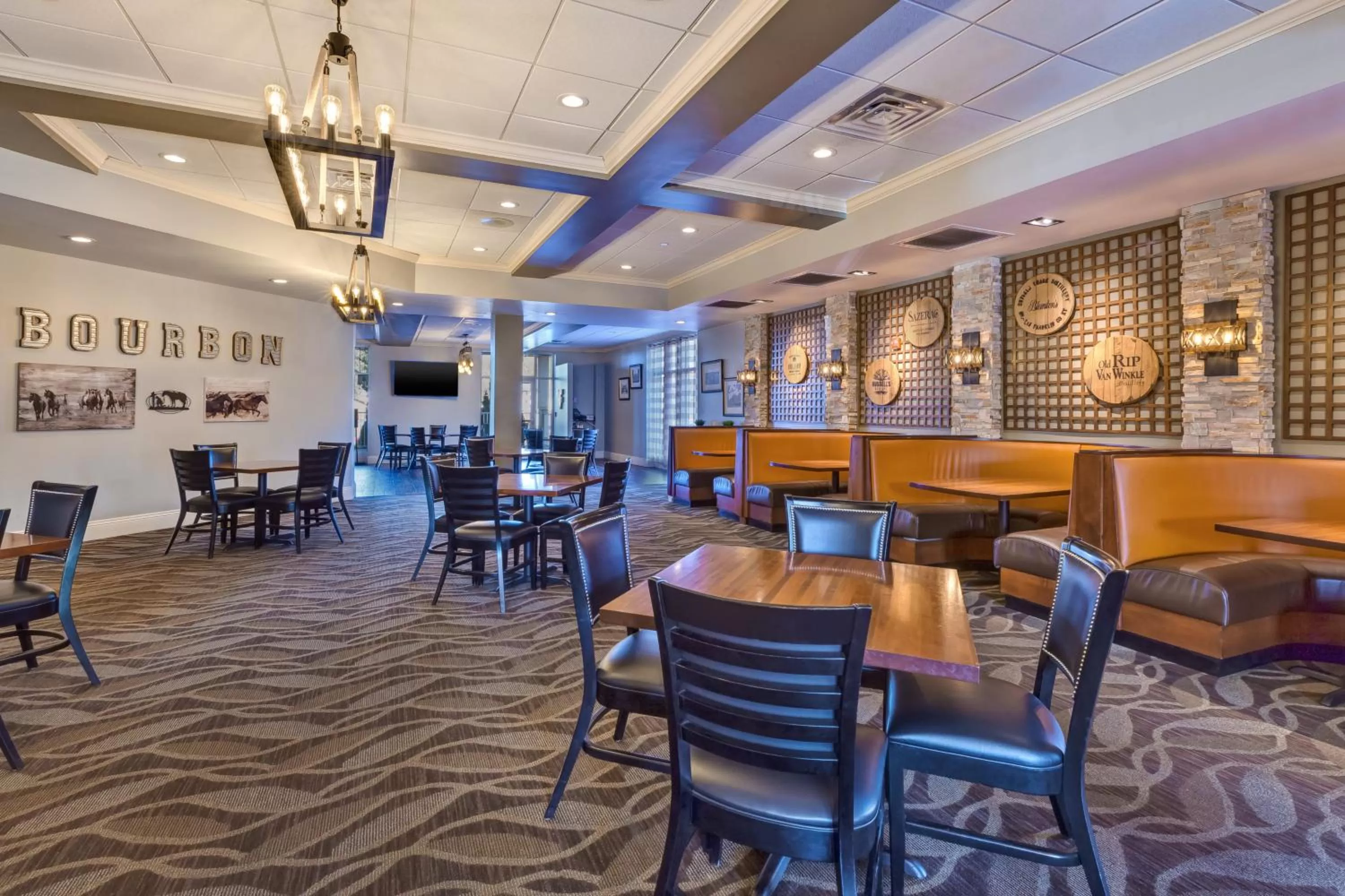 Restaurant/places to eat in Holiday Inn Morgantown-University Area by IHG