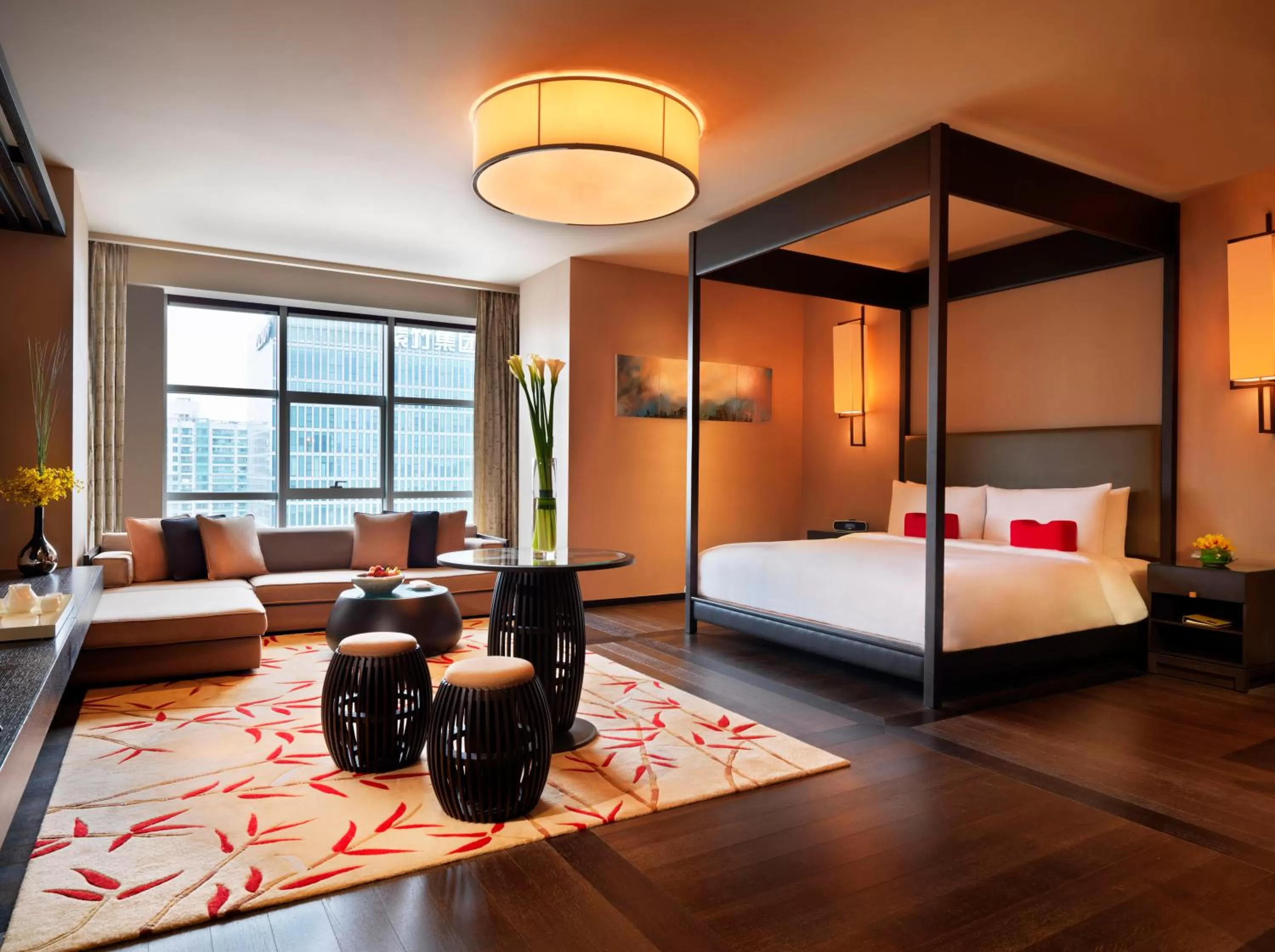 Photo of the whole room, Bed in Himalayas Hotel Shanghai