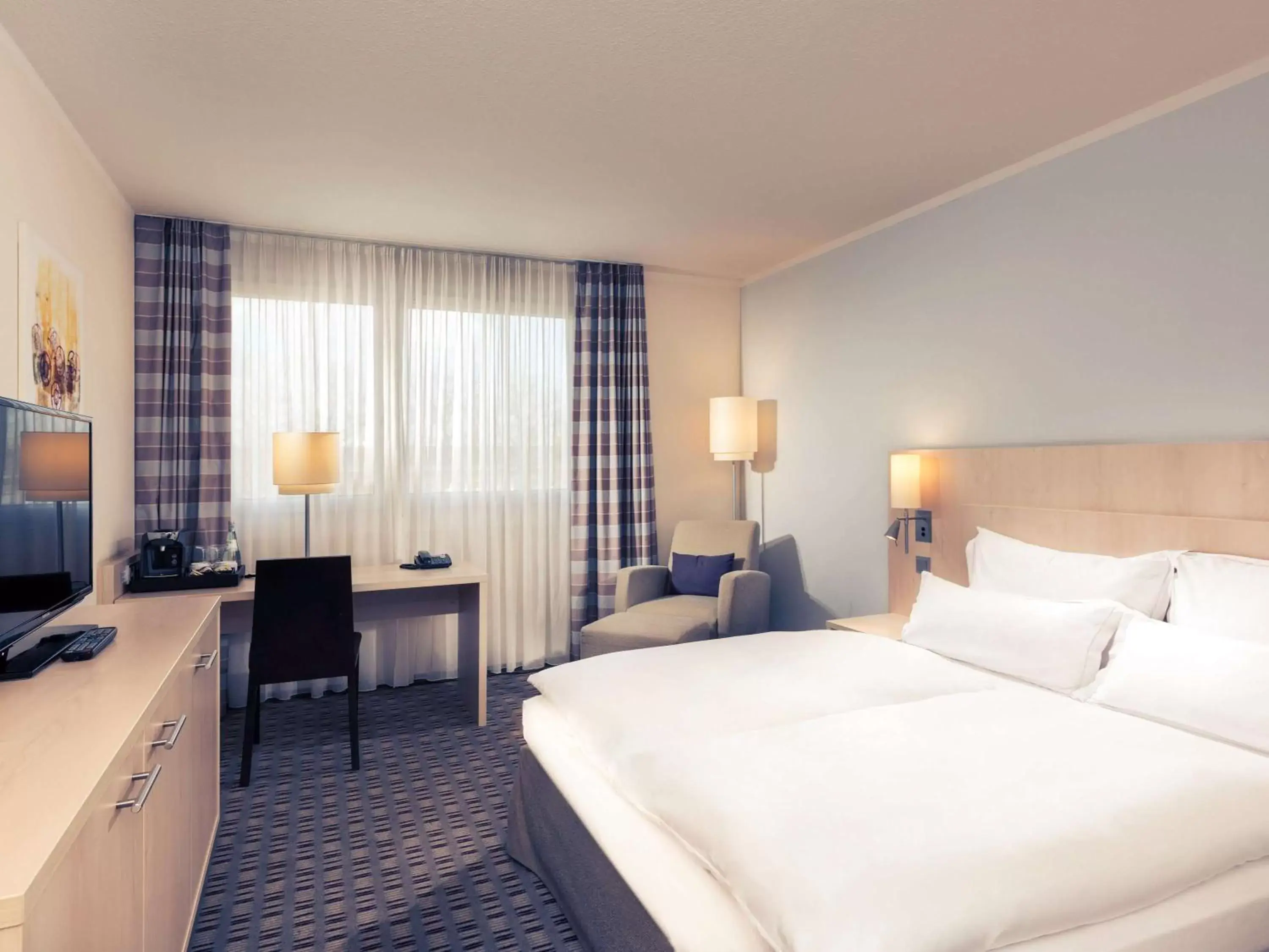 Standard Twin Room in Mercure Hotel Mannheim am Friedensplatz Standard Twin Room in Mercure Hotel Mannheim am Friedensplatz