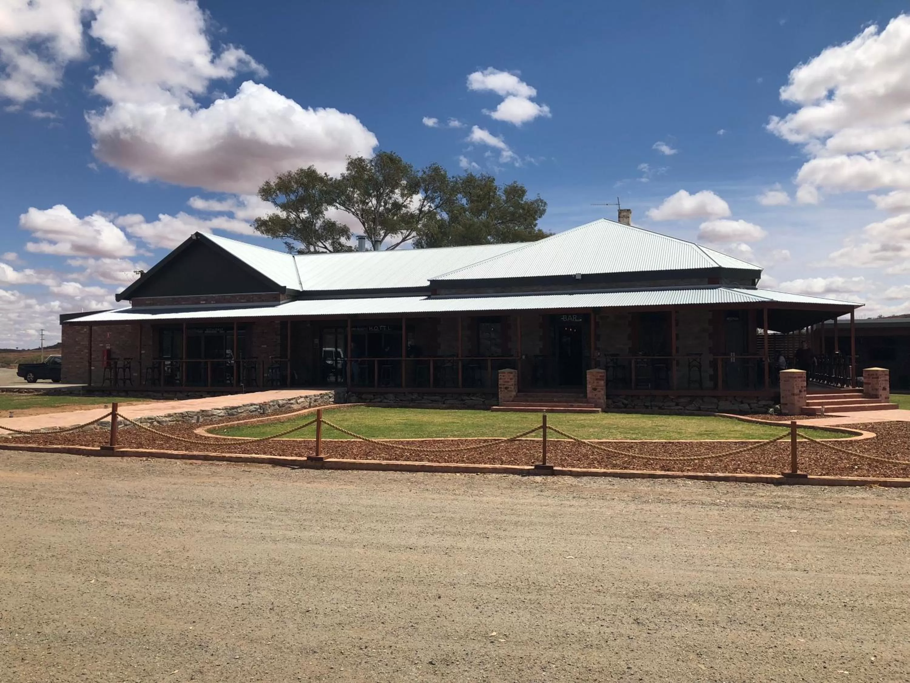 Property building in Broken Hill Outback Resort