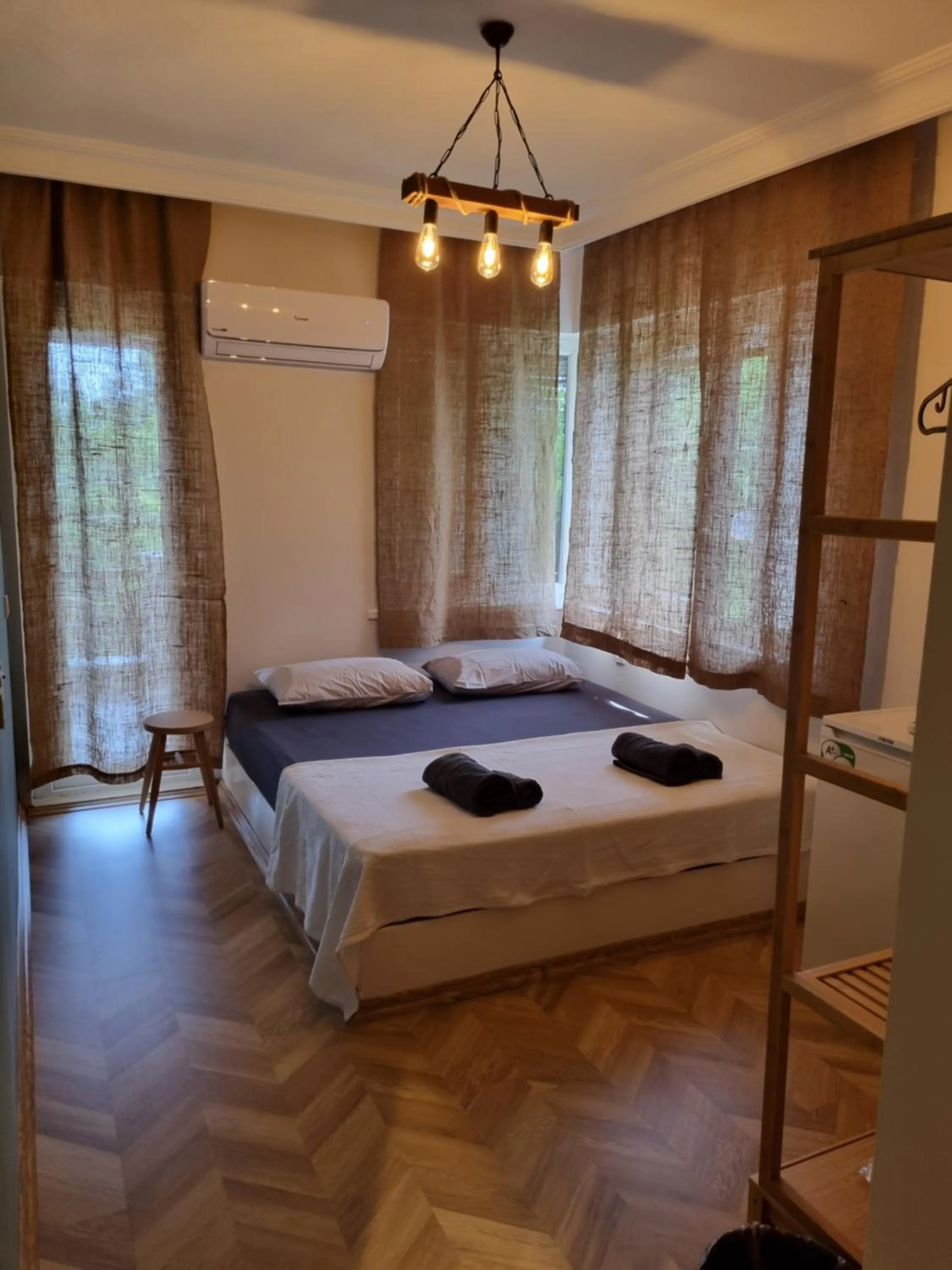 Double Room with Balcony in El Mundo Suites