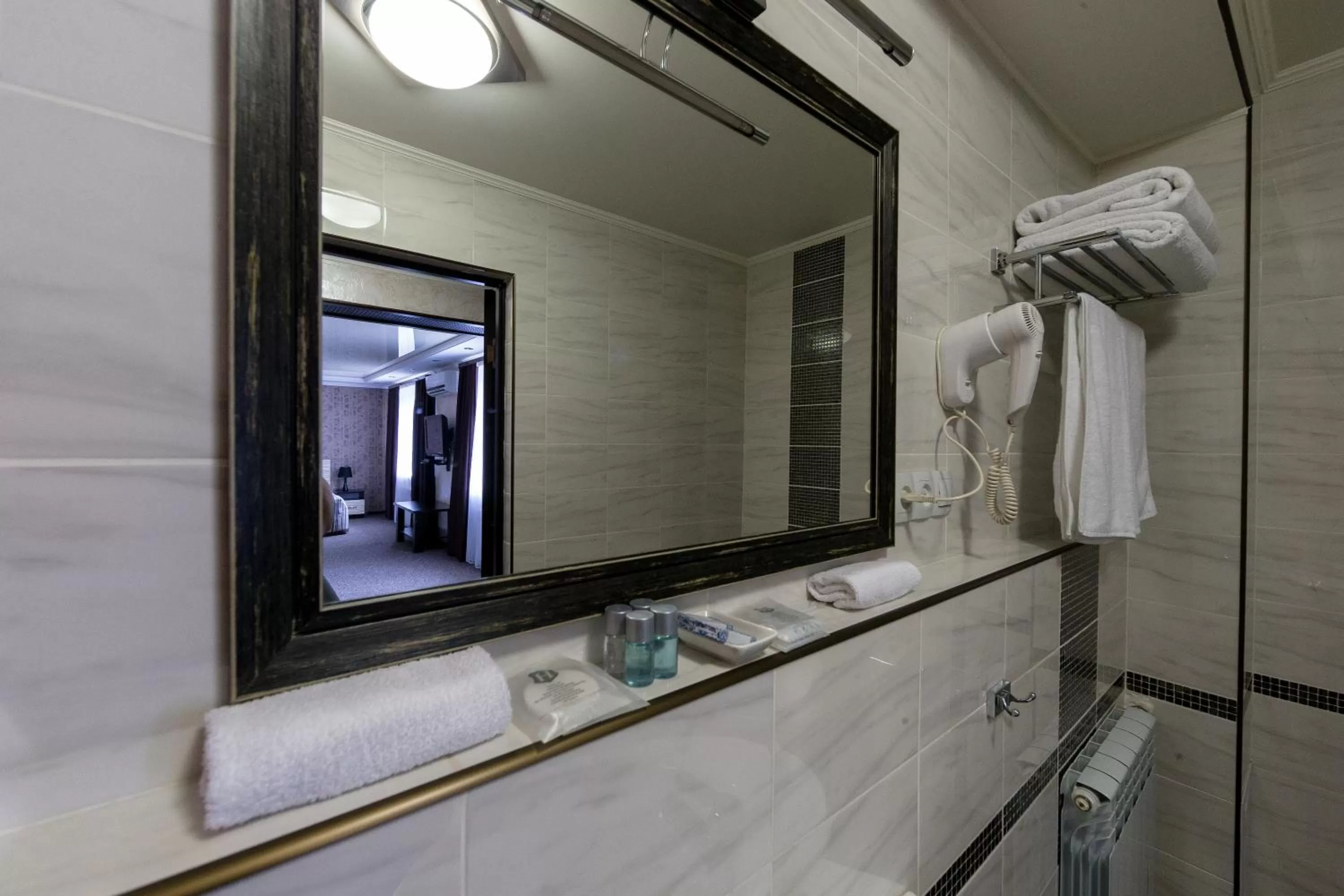 Decorative detail in UYUTNYY DOM